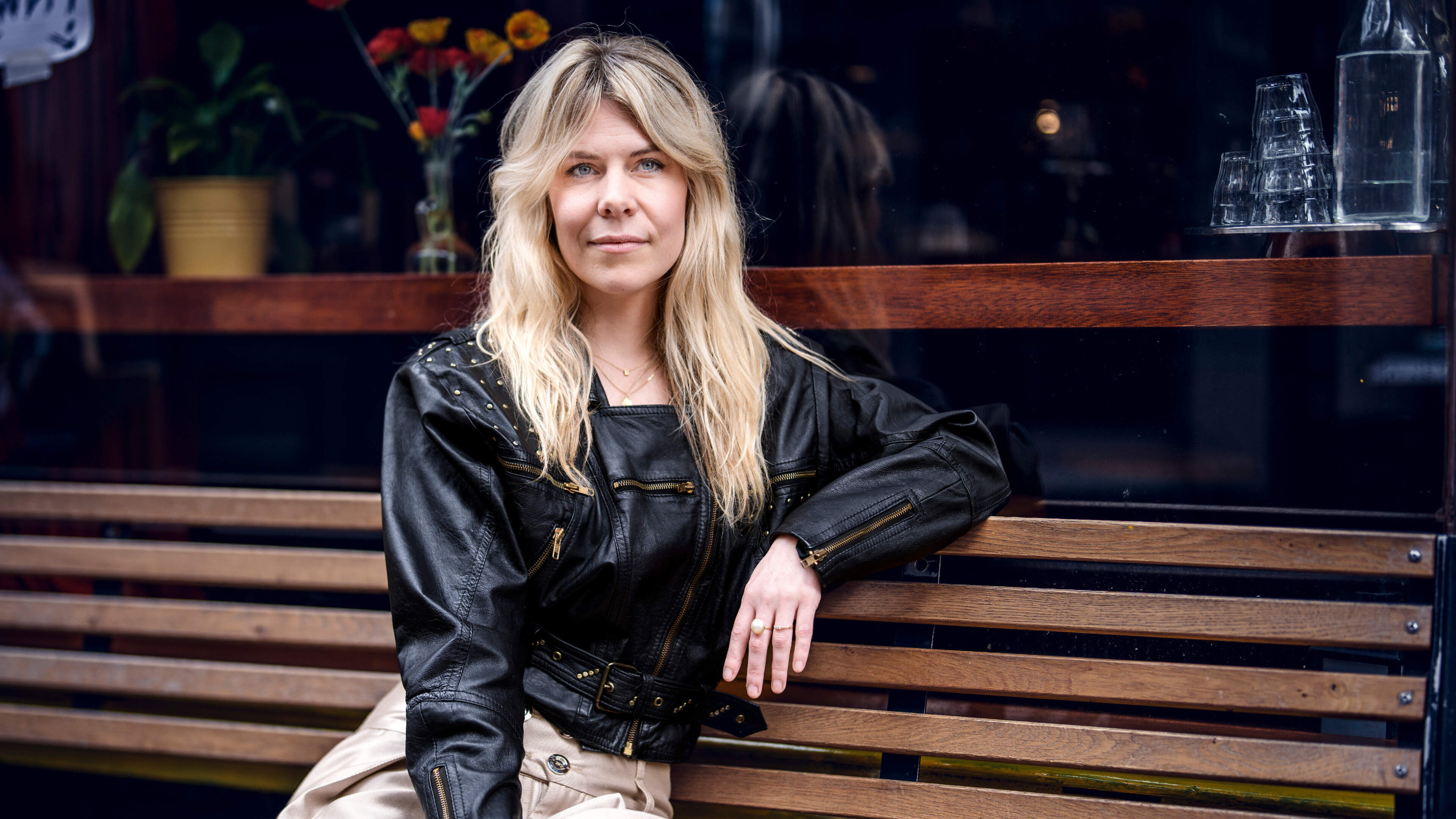 Singer-songwriter Blackbird fileert datingjungle voor de 35-plusvrouw op rauw album: ’Alles in mijn leven voelde tijdelijk’