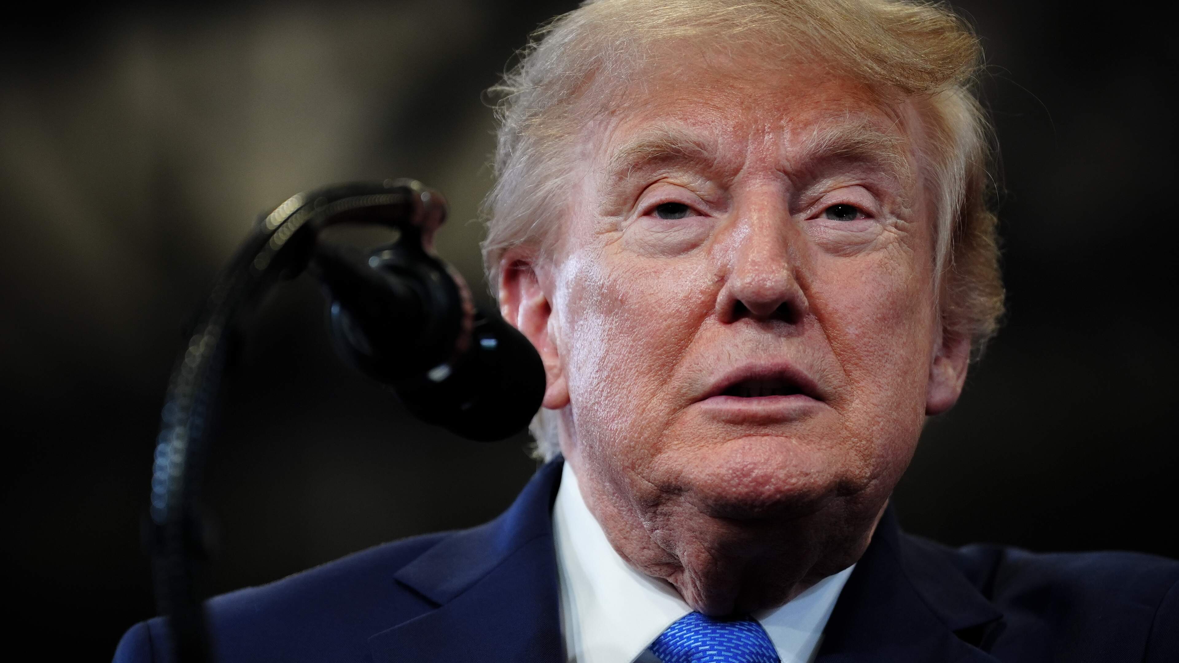 LIVE | Trump lijkt ambities in Iran terug te schroeven: ’Kernwapen en olie centraal’