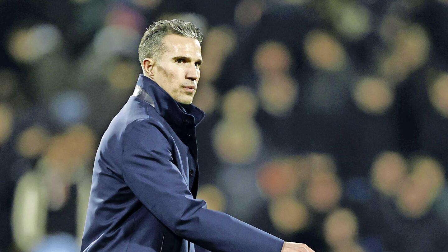 Debuut Robin van Persie als trainer bij Feyenoord nog geen feestje | De ...