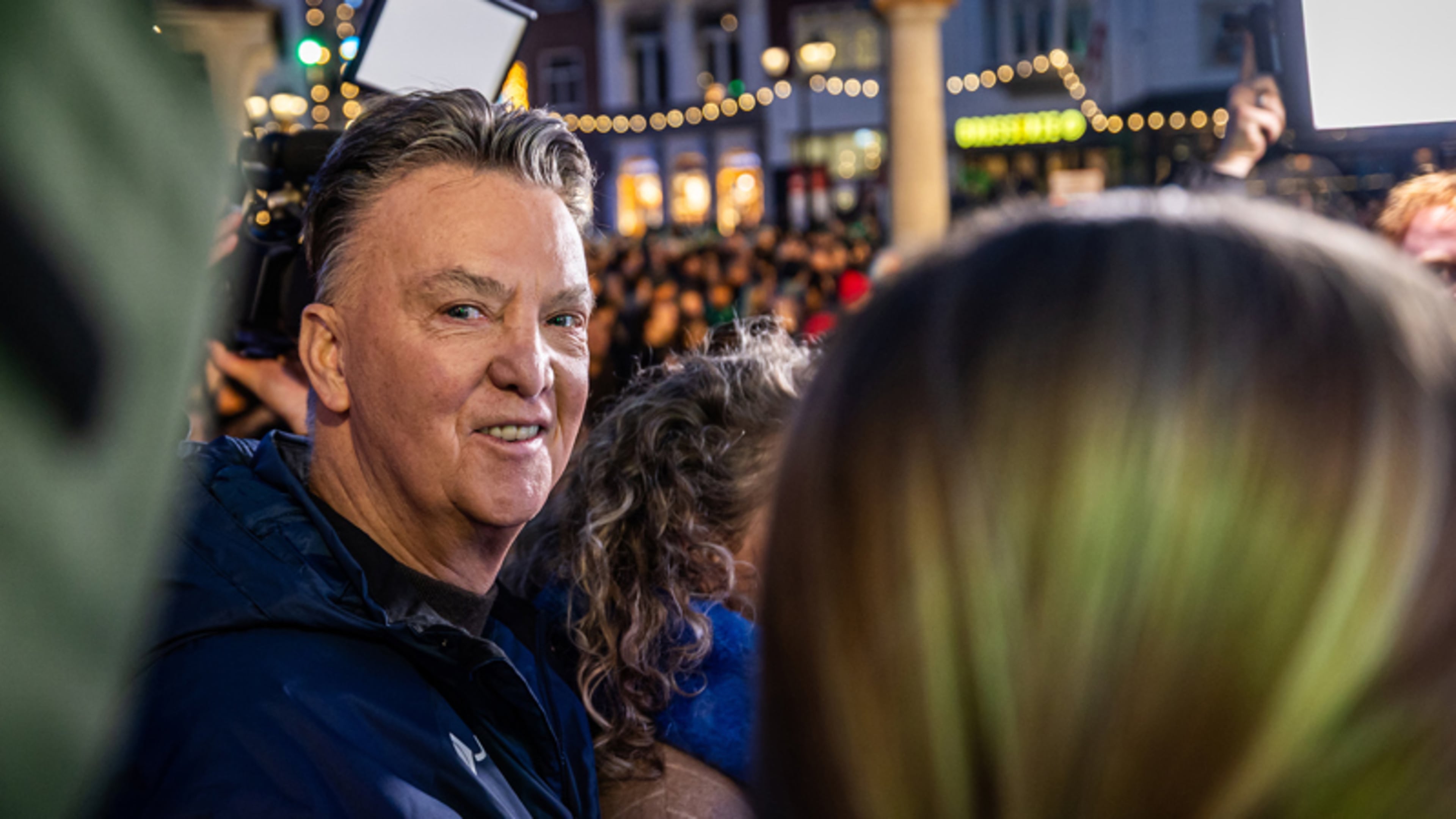 'KNVB wacht tot Van Gaal-storm is gaan liggen'