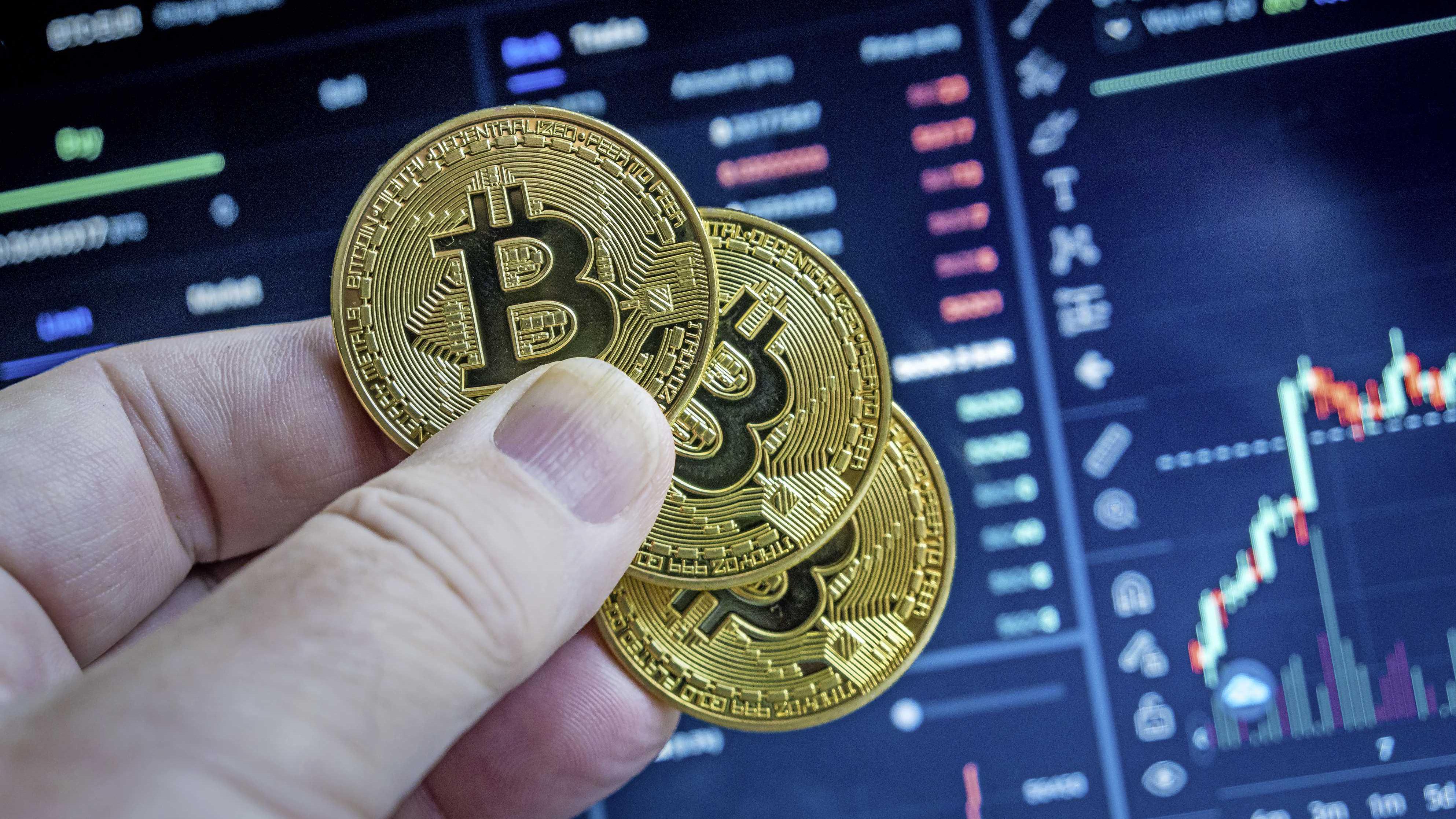 Belastingdienst waarschuwt: ook jongeren betalen belasting over crypto | De  Telegraaf