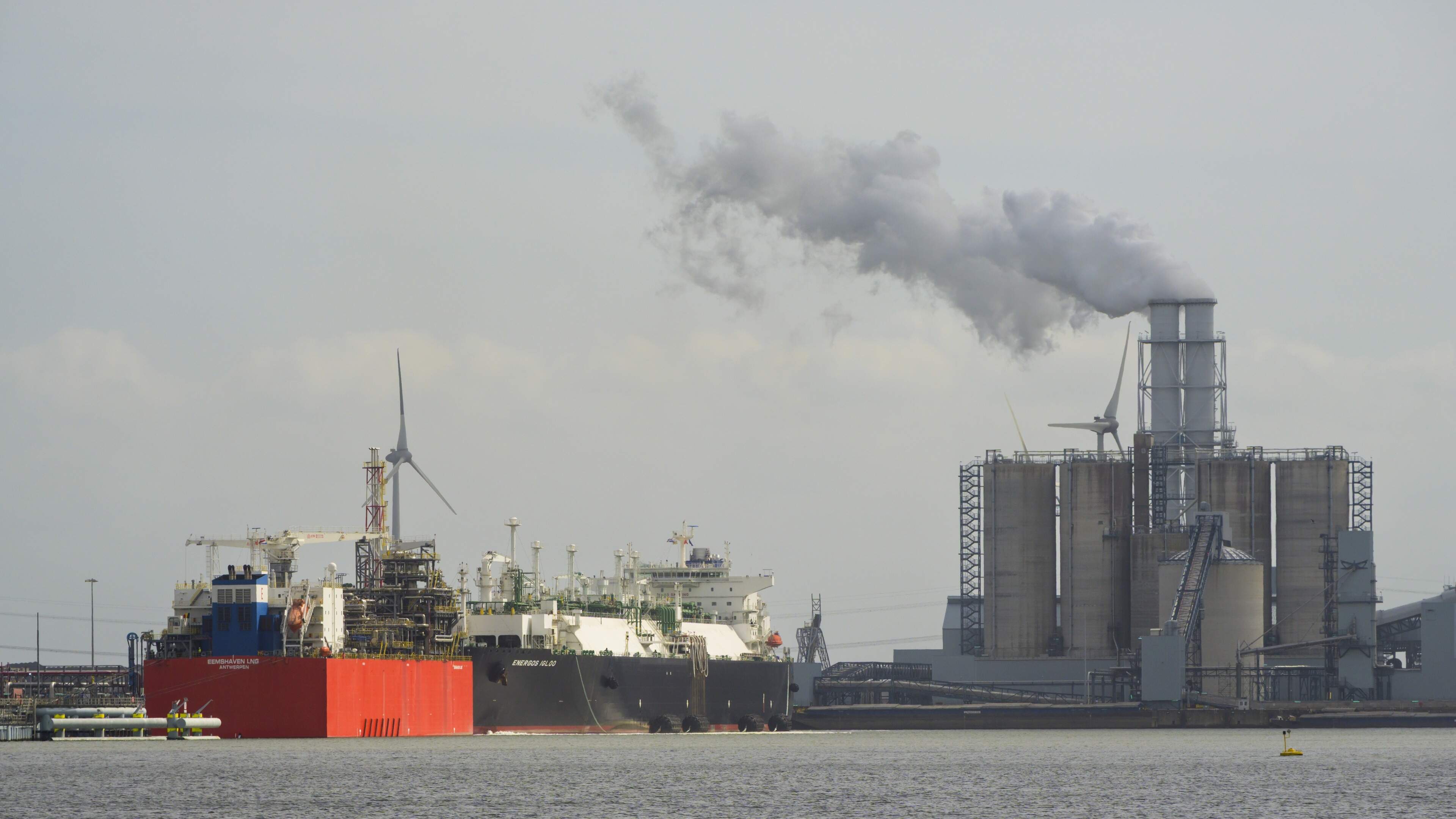 Staat schiet extra gasimport in Eemshaven te hulp met garantie van 90 miljoen