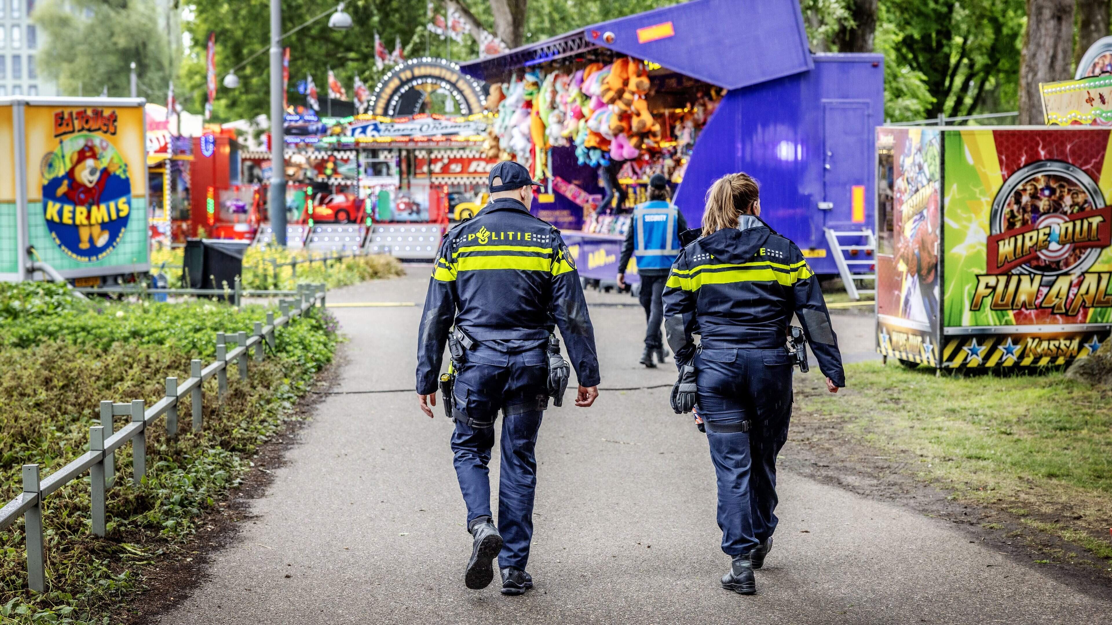 Grote vechtpartij breekt uit op kermis Purmerend: politie bekogeld met vuurwerk en stenen