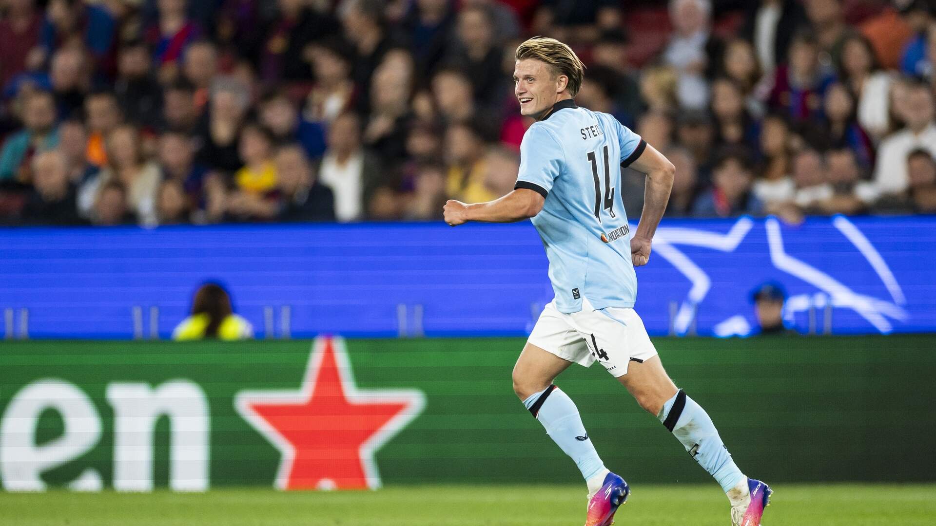 Sem Steijn tegen Barcelona: doelpunt en droom van vader Maurice | De  Telegraaf