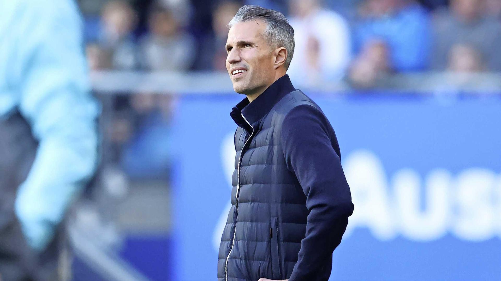 Feyenoord-trainer Robin van Persie heeft er een aanvallende optie bij.