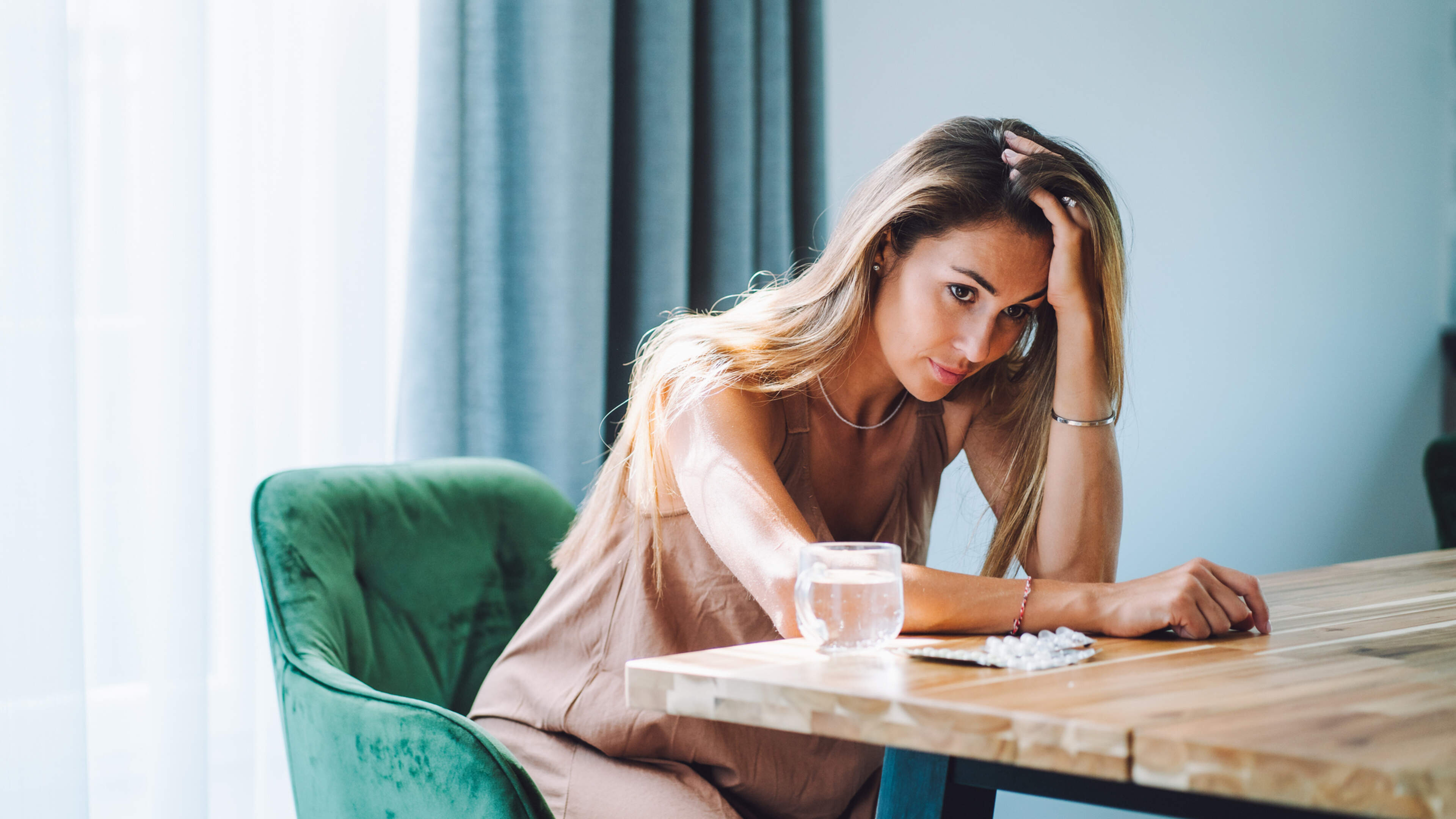 Wordt het een drankrijke Koningsdag? Deze anti-katertips helpen om de dag erna te overleven