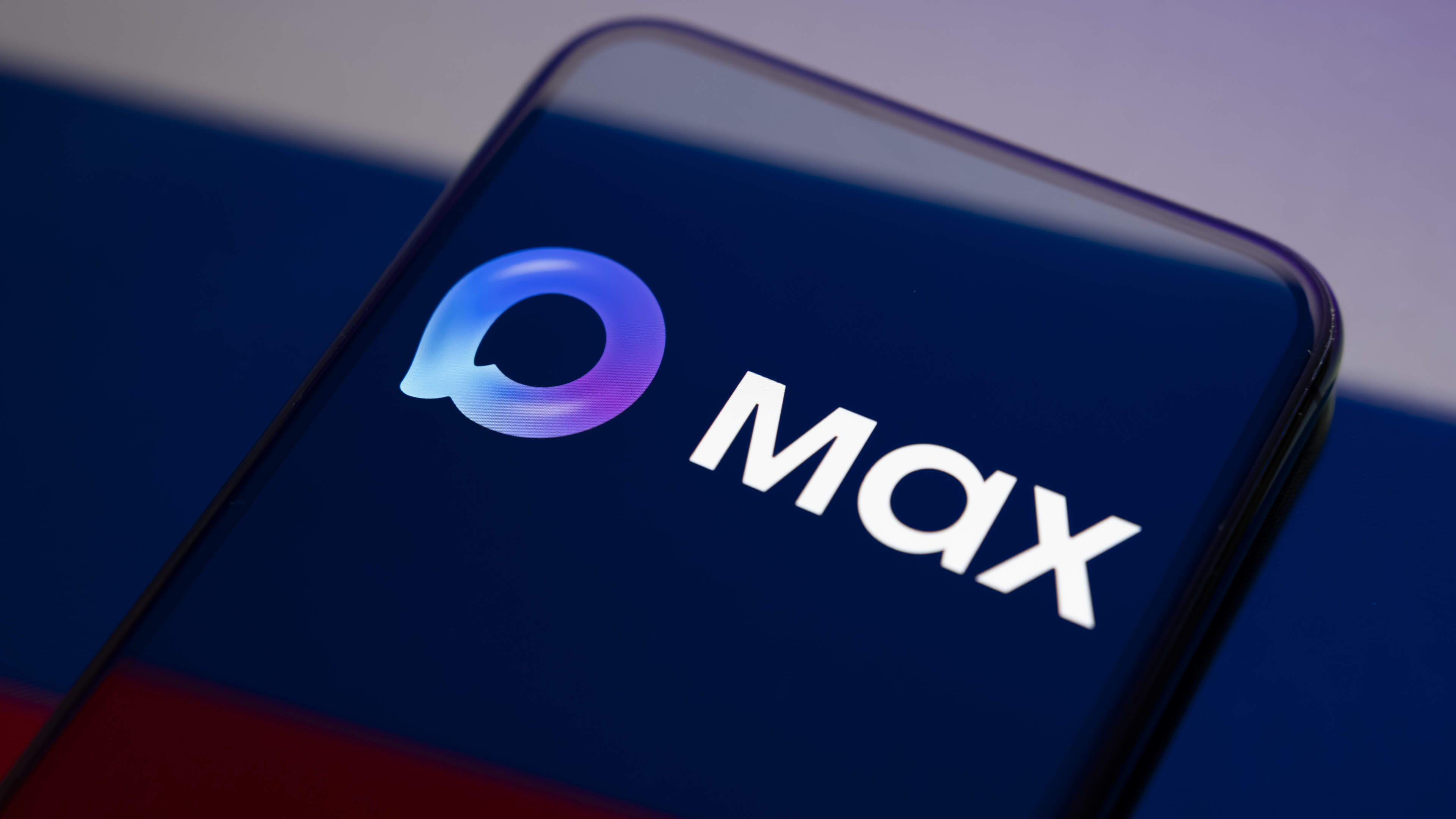 Image for the article: Rusland gebruikt verplichte ’super-app’ Max om burgers te bespioneren: ’Je kan eigenlijk geen nee zeggen’