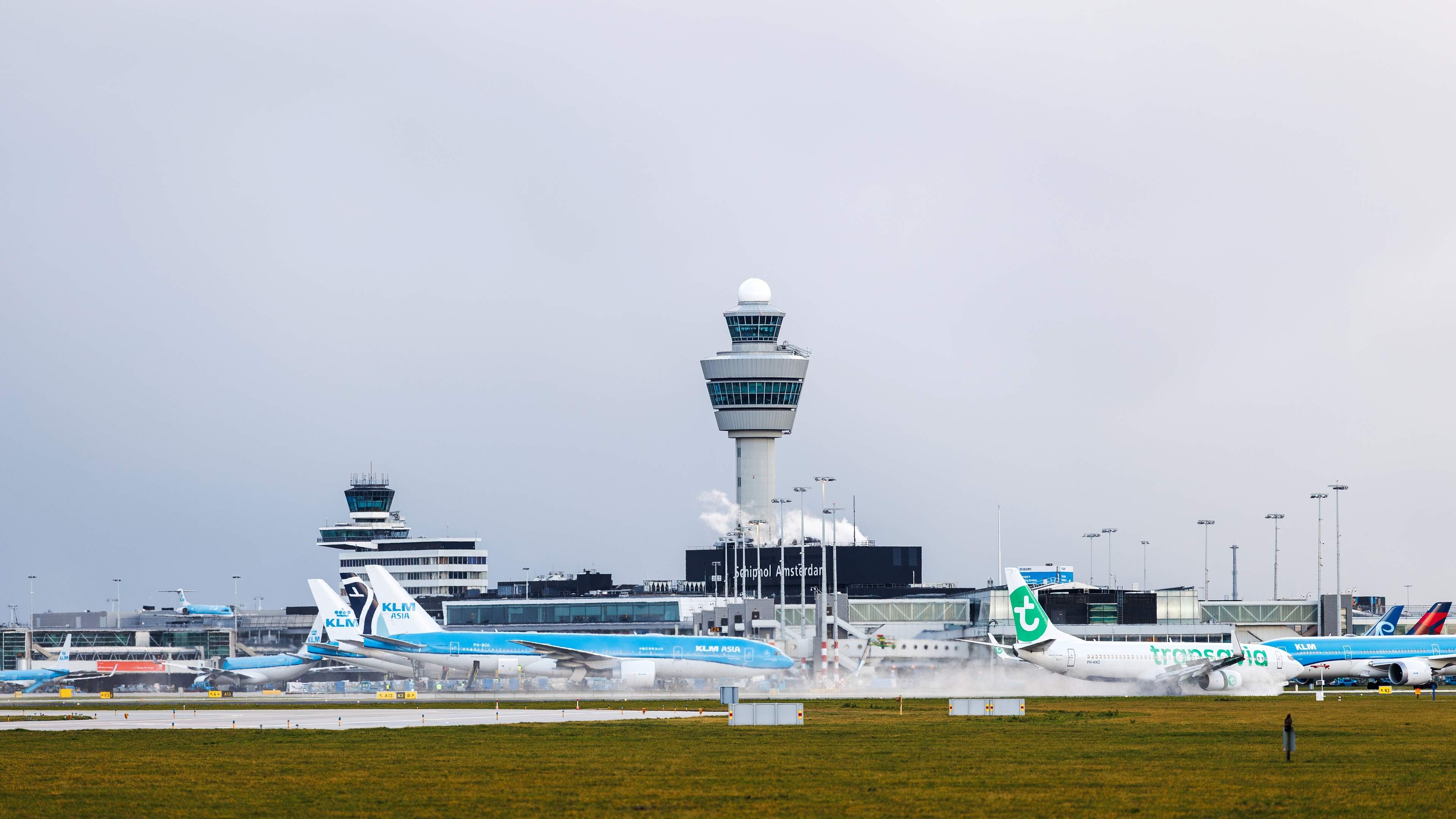 Thousands of holidaymakers to Portugal see flights cancelled Wednesday due to strike: ‘No right to compensation’