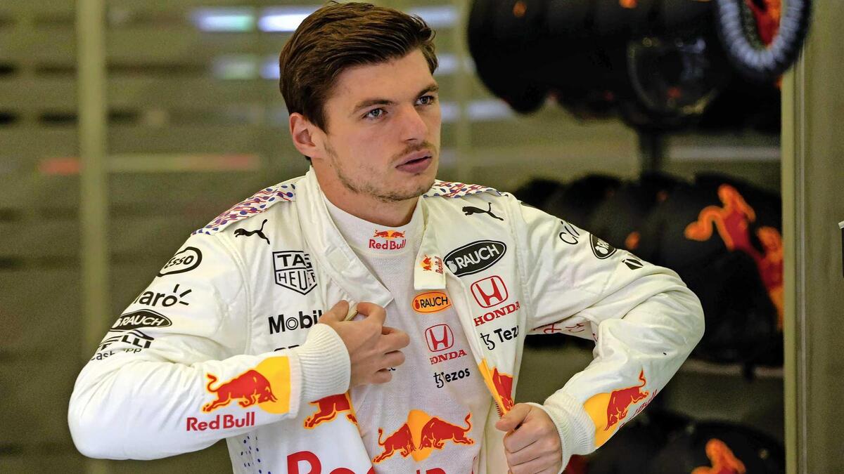 Max Verstappen: ’Vergelijken met Mercedes blijft groot vraagteken’ | De ...