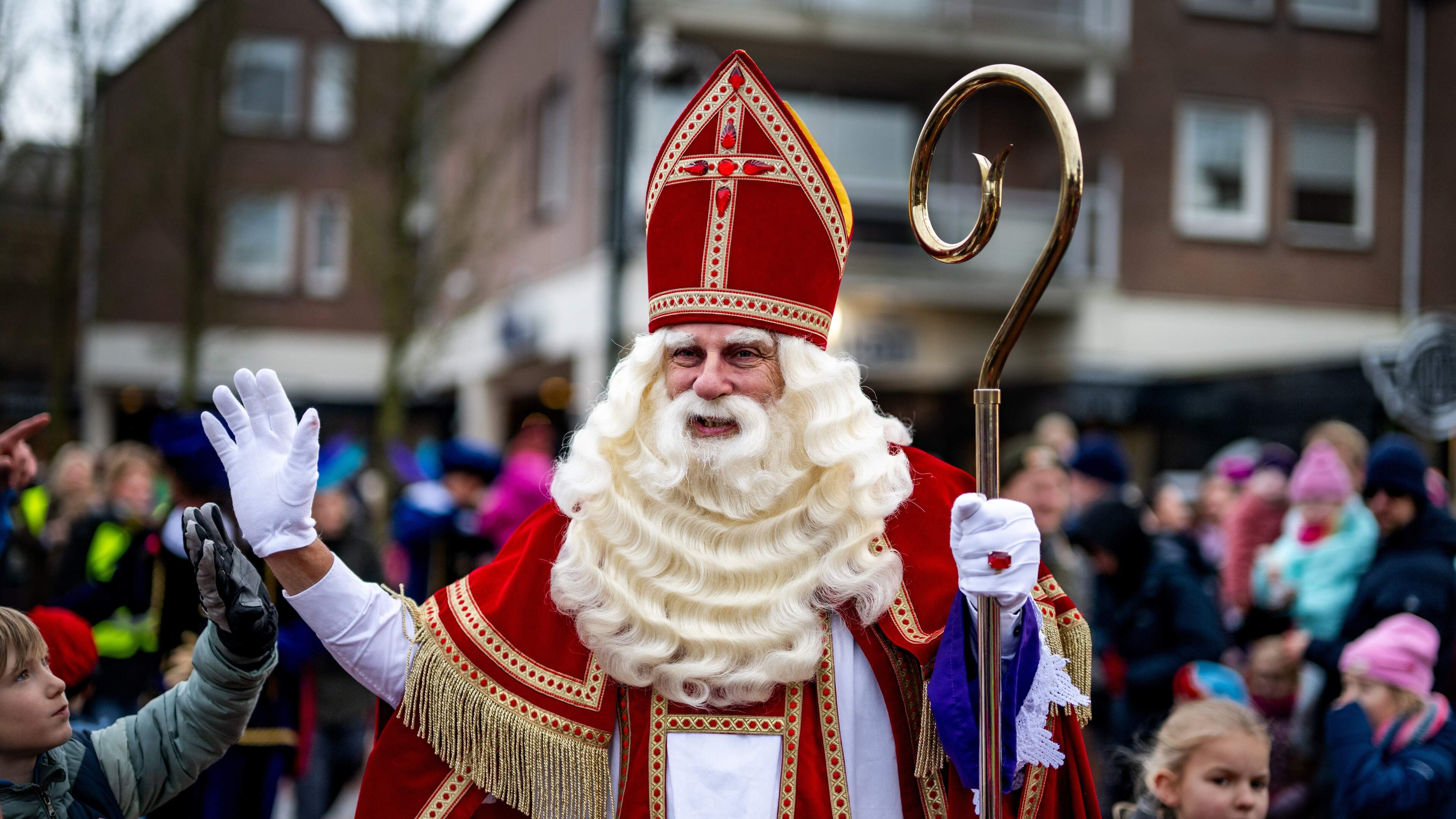 NPO draait bij: sinterklaasshow Sint & De Leeuw gaat in dece