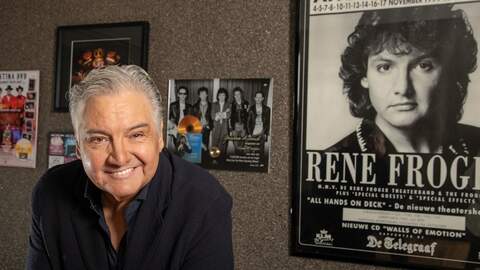 Aan de vooravond van zijn 65e verjaardag kan René Froger niet zeggen dat hij iets tekort komt.