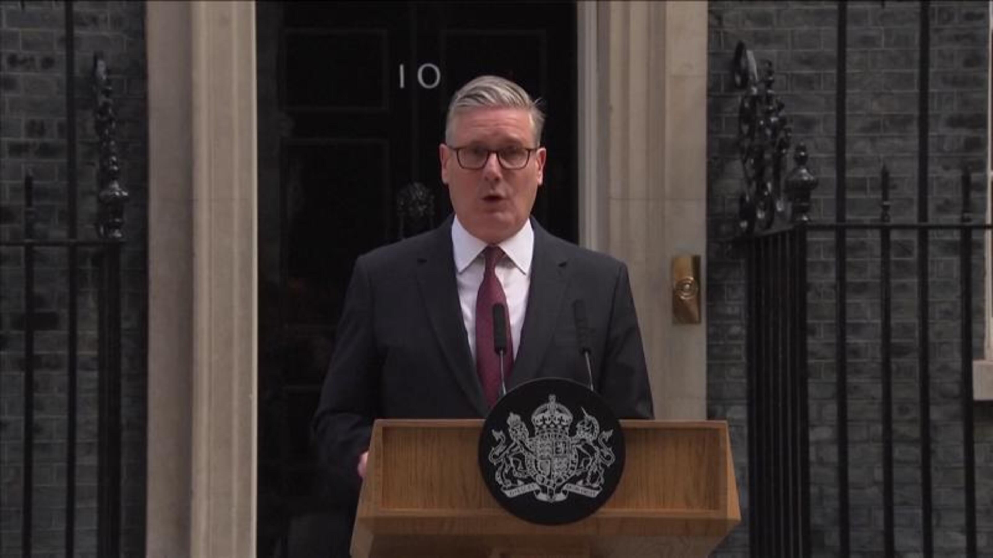 Britse premier Starmer kondigt vertrek als premier aan