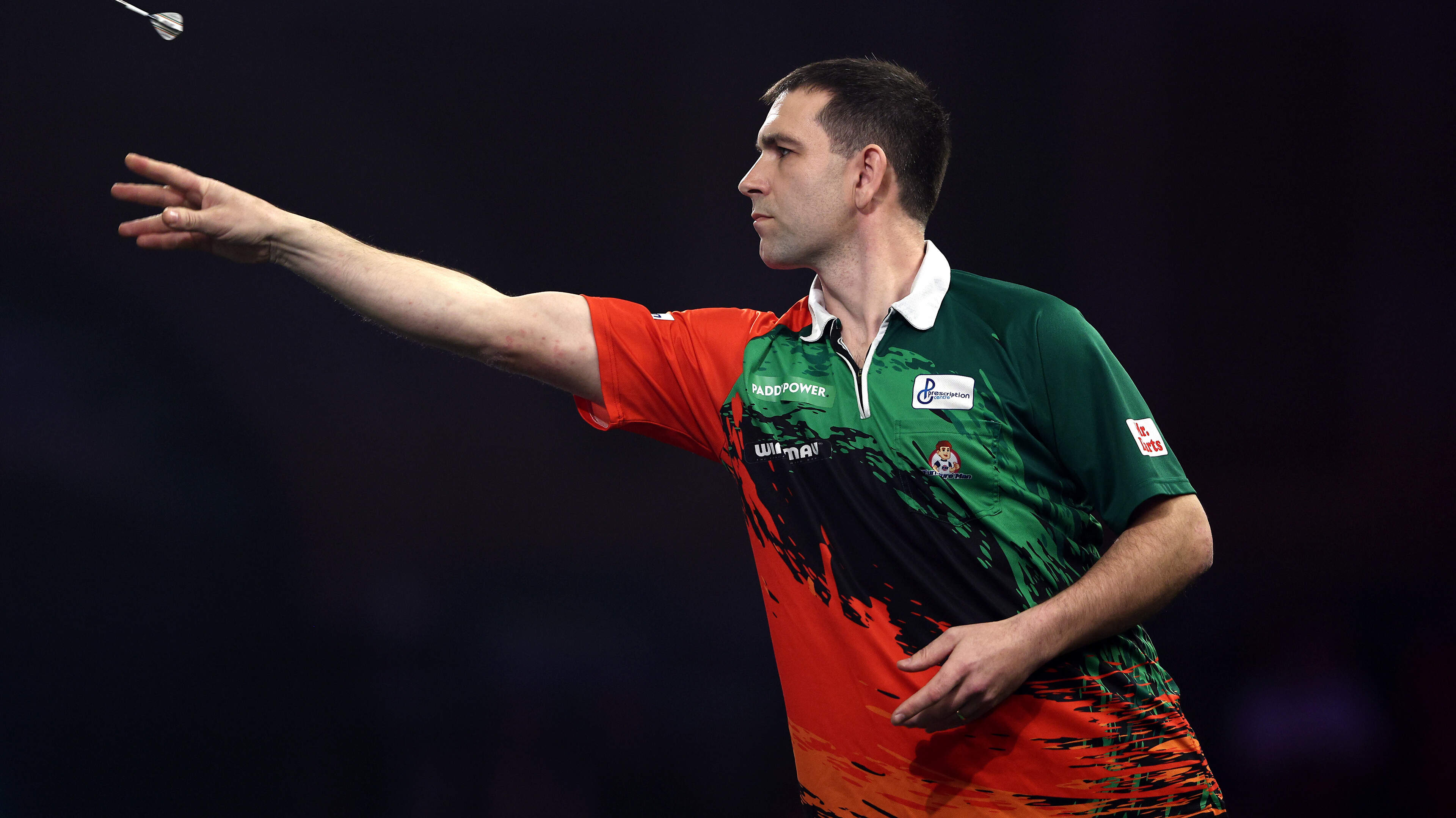 European Darts Open in Leverkusen opgeschrikt door onwelwording op podium