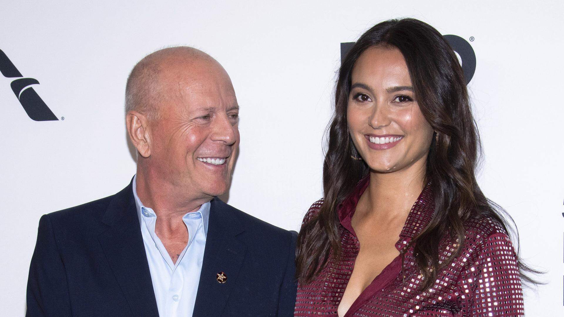 Acteur Bruce Willis en Emma Heming.