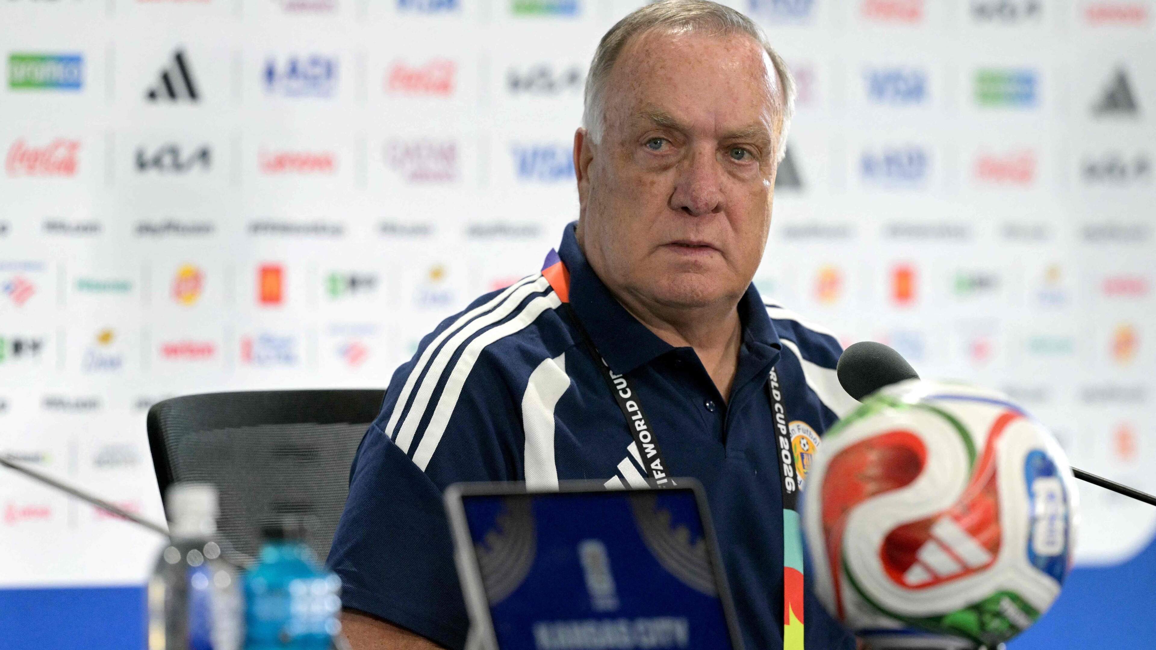 LIVE WK 2026 | Dick Advocaat sluit stunt met Curaçao niet uit: ’Het kan iedere wedstrijd’