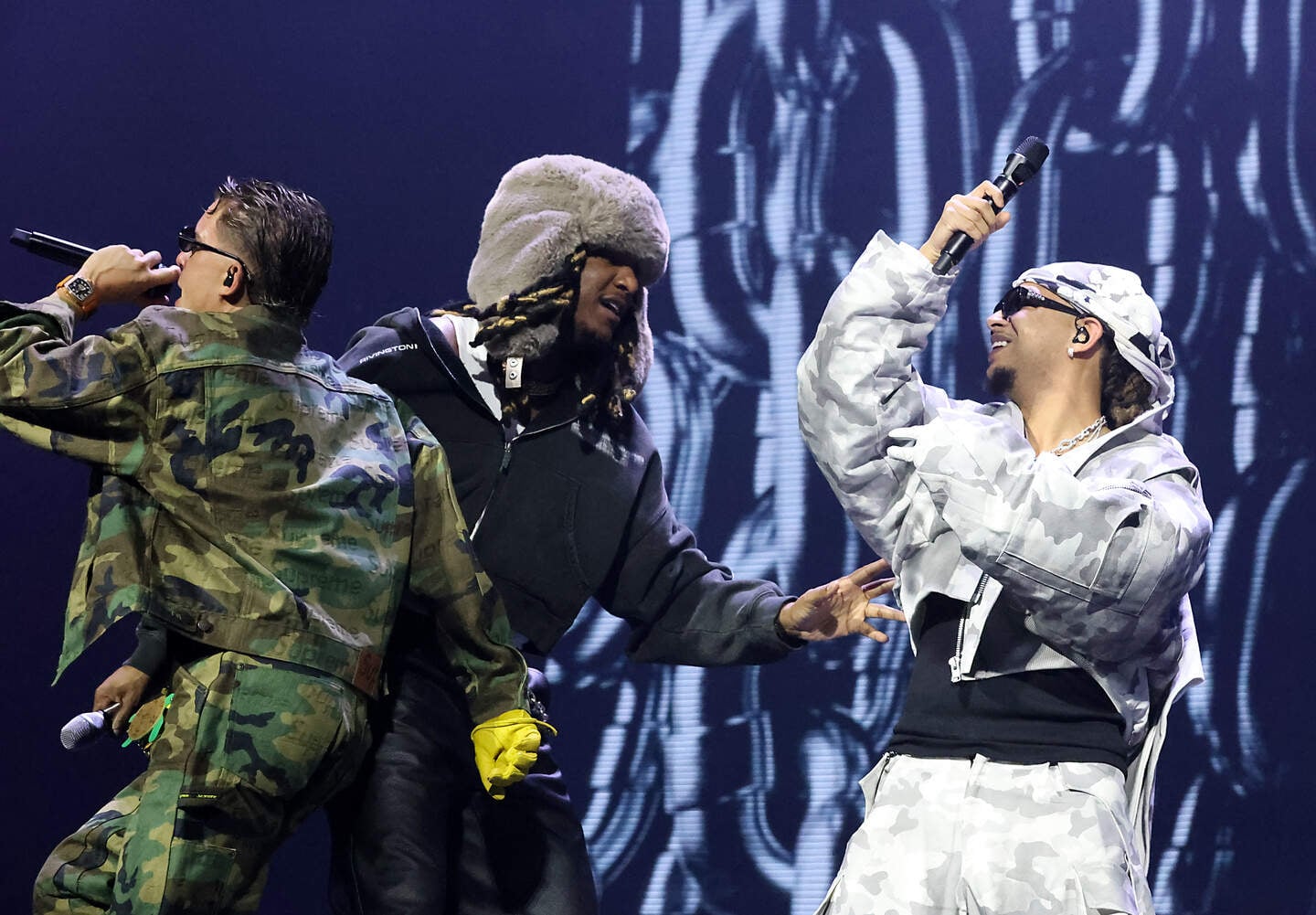 Lil Kleine rapt met legendarisch New Wave over 'bitches' en