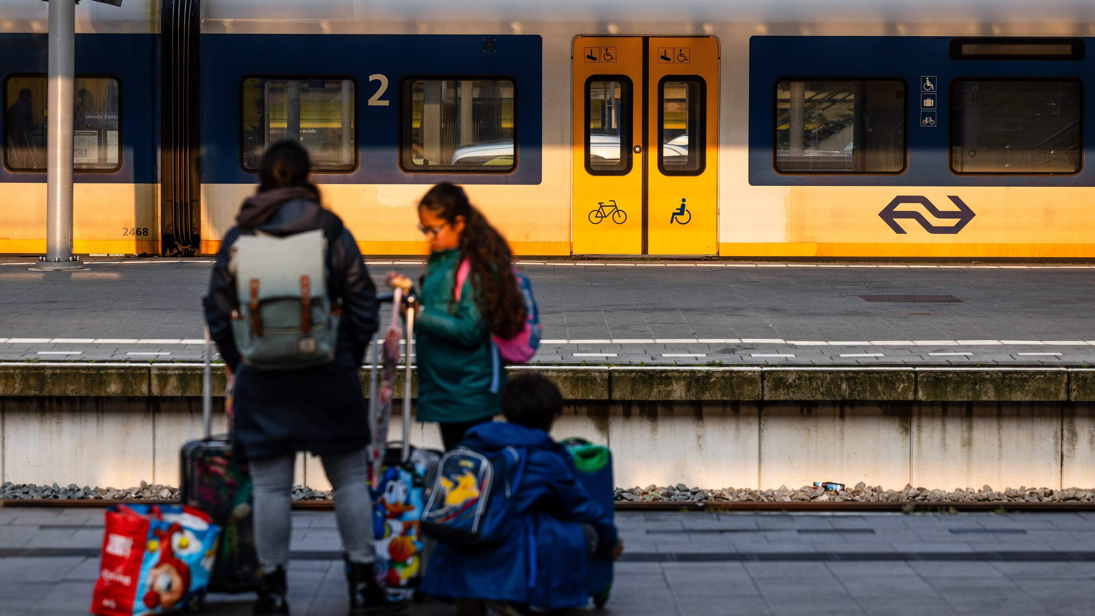 Attention travelers: Public transport strike to have major impact Wednesday, what you need to know