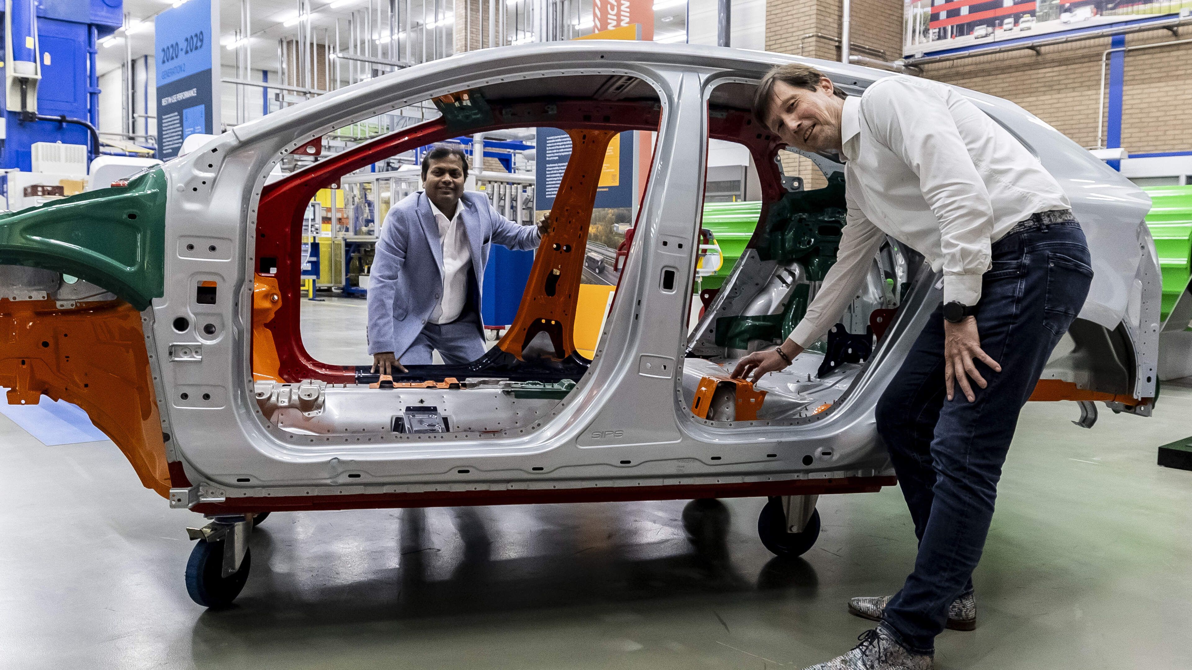 Nieuwe auto’s en wasmachines volledig uit schroot? Tata Steel, Volvo en Electrolux doen baanbrekend onderzoek