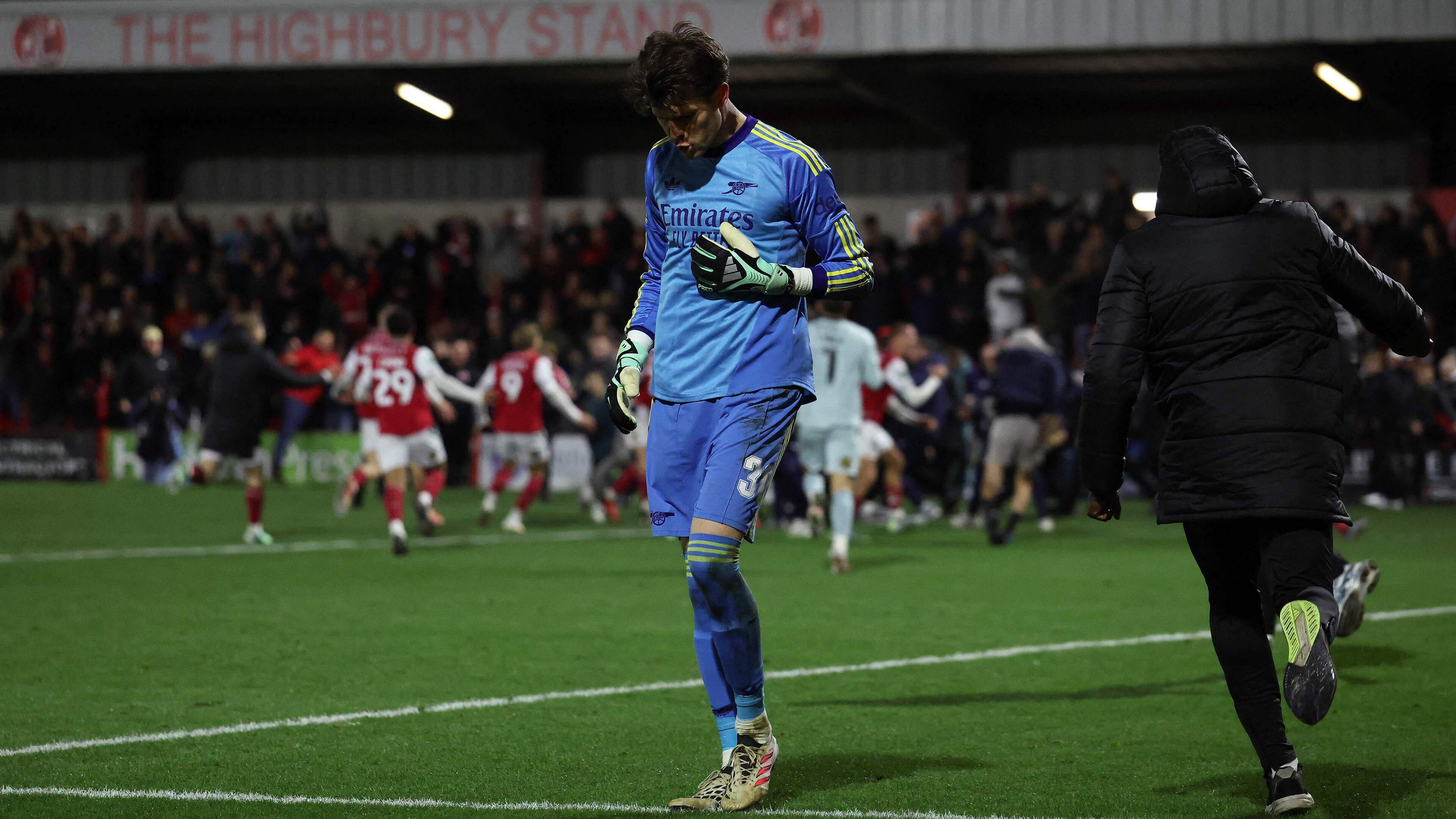 Blamage Arsenal in League Cup tegen 84 plaatsen lager genoteerd Fleetwood Town: ’Het is een heel trieste dag’