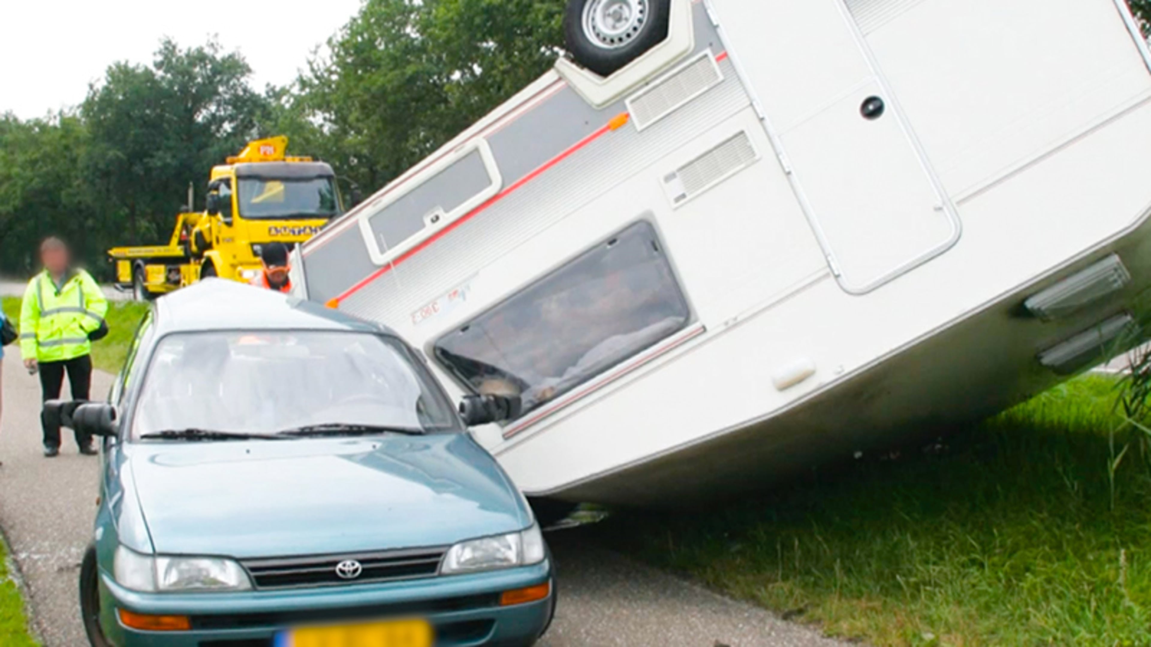Zo voorkom je een crash met je caravan