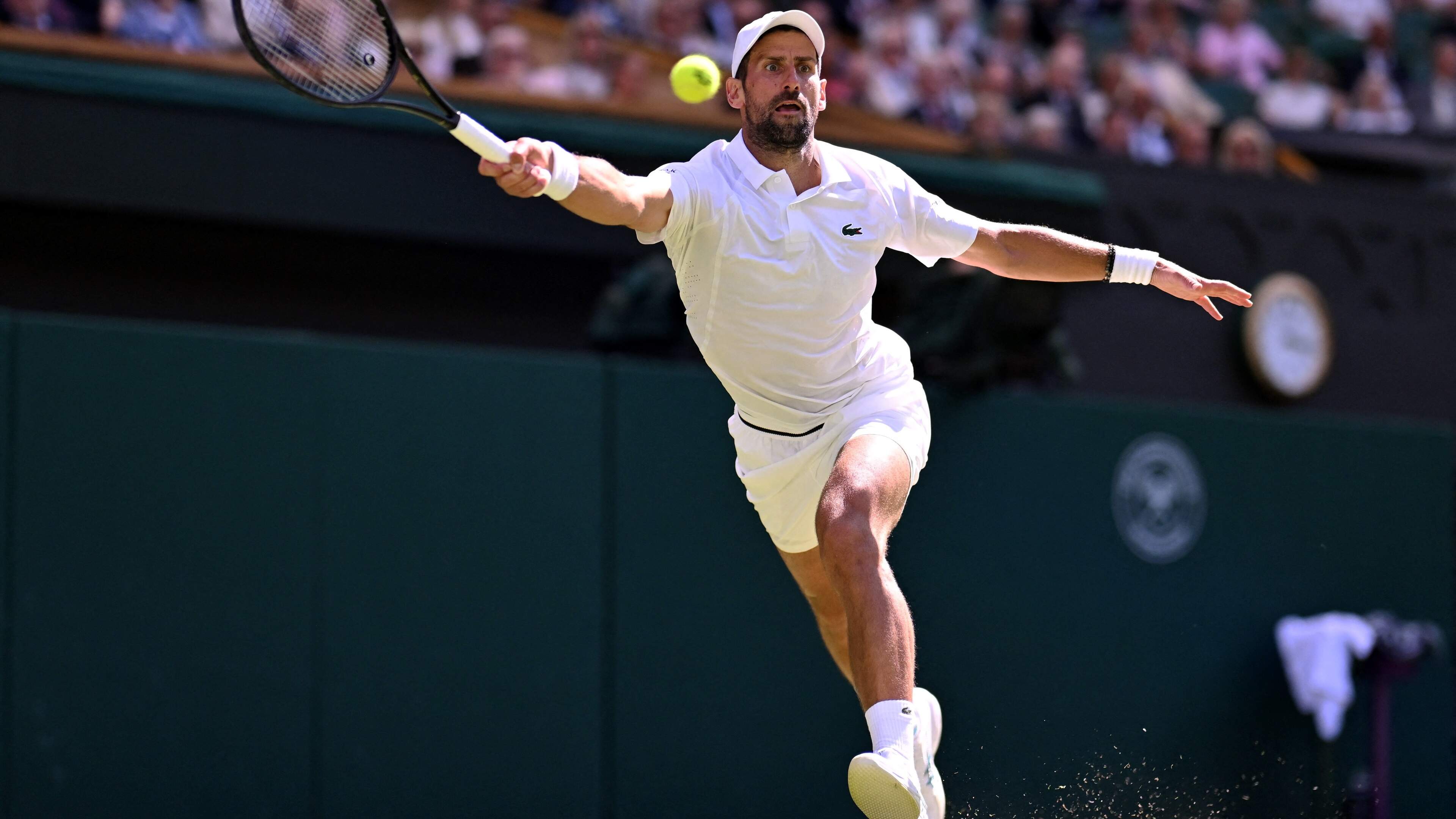 LIVE Wimbledon 2026 | Novak Djokovic verslaat bedwinger Botic van de Zandschulp, Jannik Sinner en Aryna Sabalenka later nog in actie