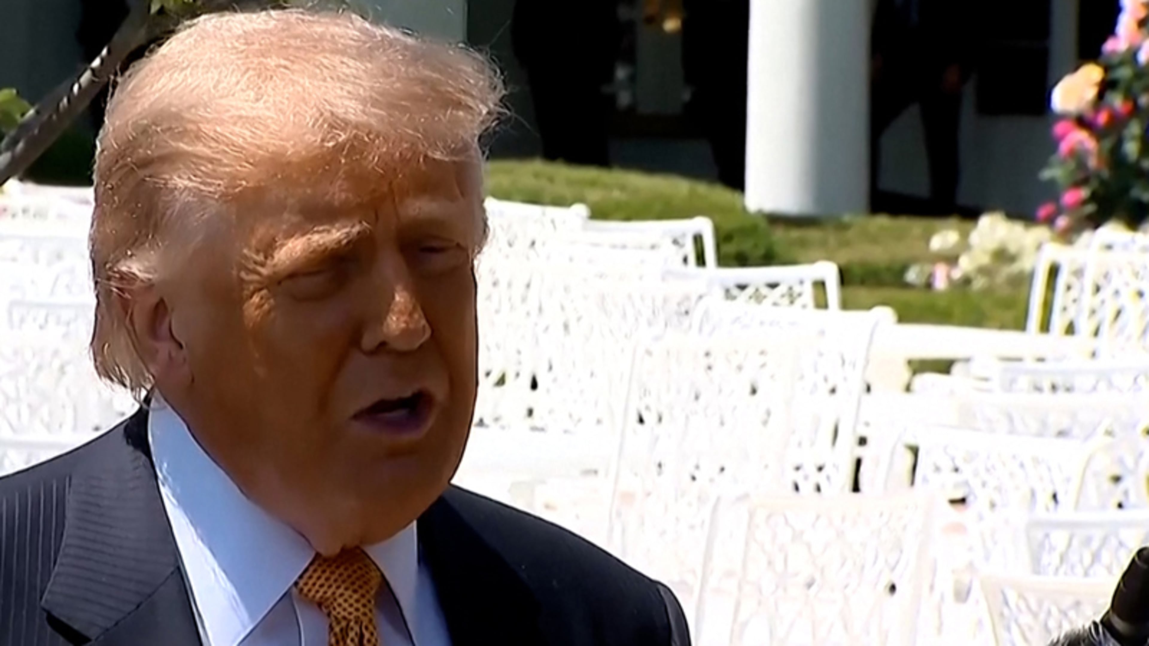 Donald Trump over oorlog-Iran: ‘Of ze doen het juiste, of wij maken het af’