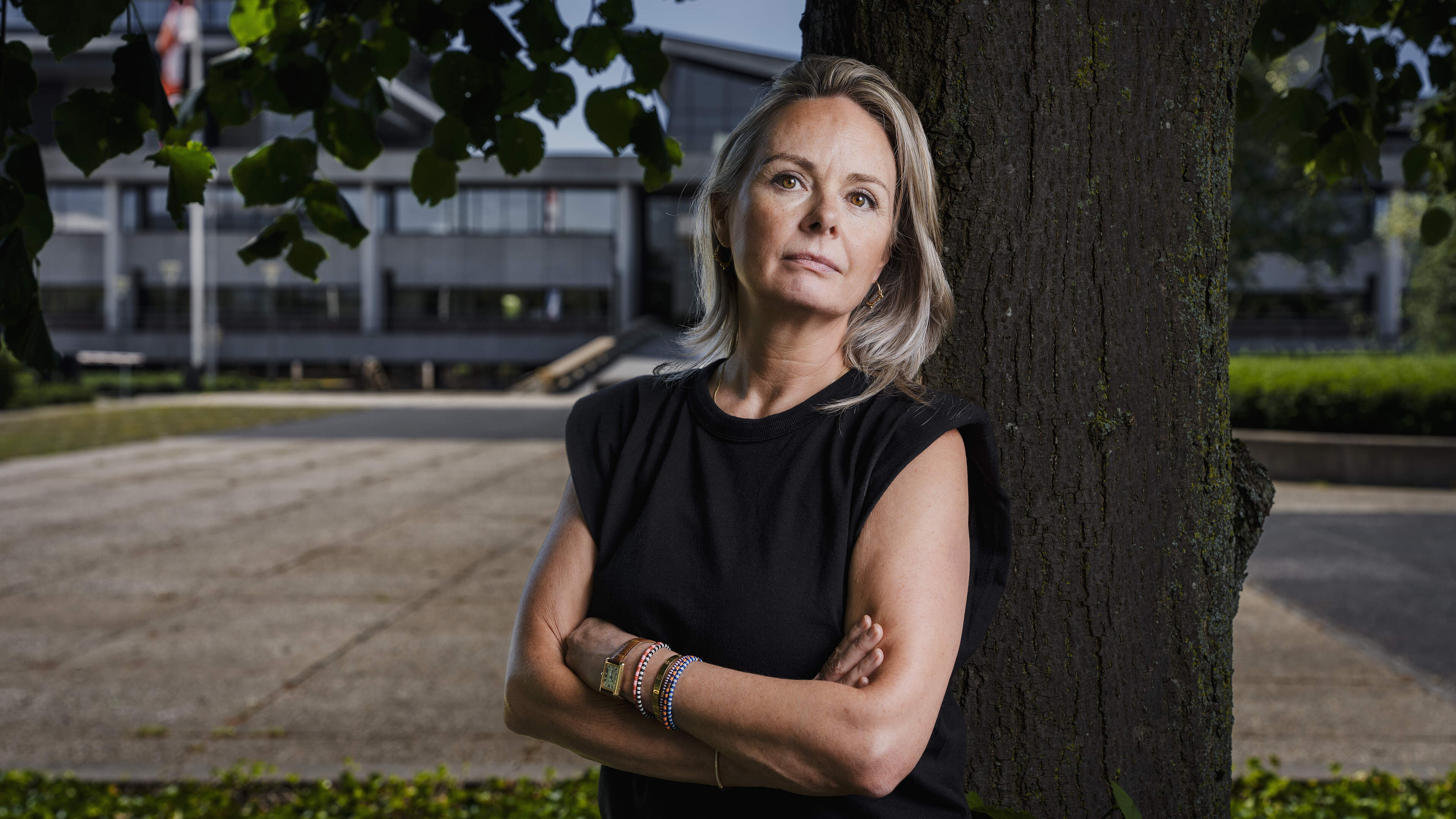 Caroline (51) moest na een besmetting met Q-koorts haar zwangerschap afbreken: ’Droom van een groot gezin is nooit uitgekomen’