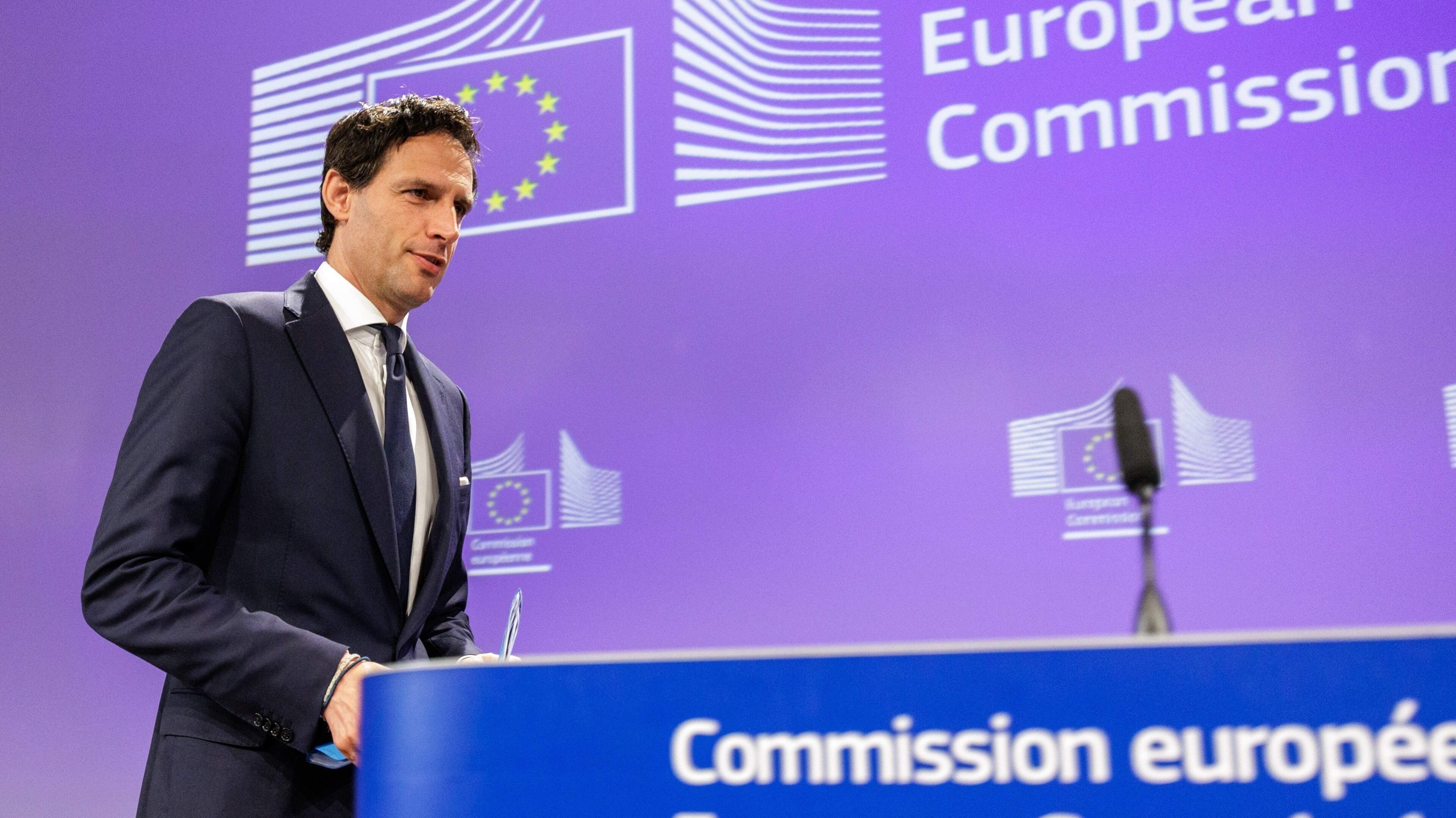 Wopke Hoekstra herschrijft kroonjuweel EU-klimaatbeleid: ’We gaan fenomenaal veel extra investeren in Europa, maar het is niet genoeg’