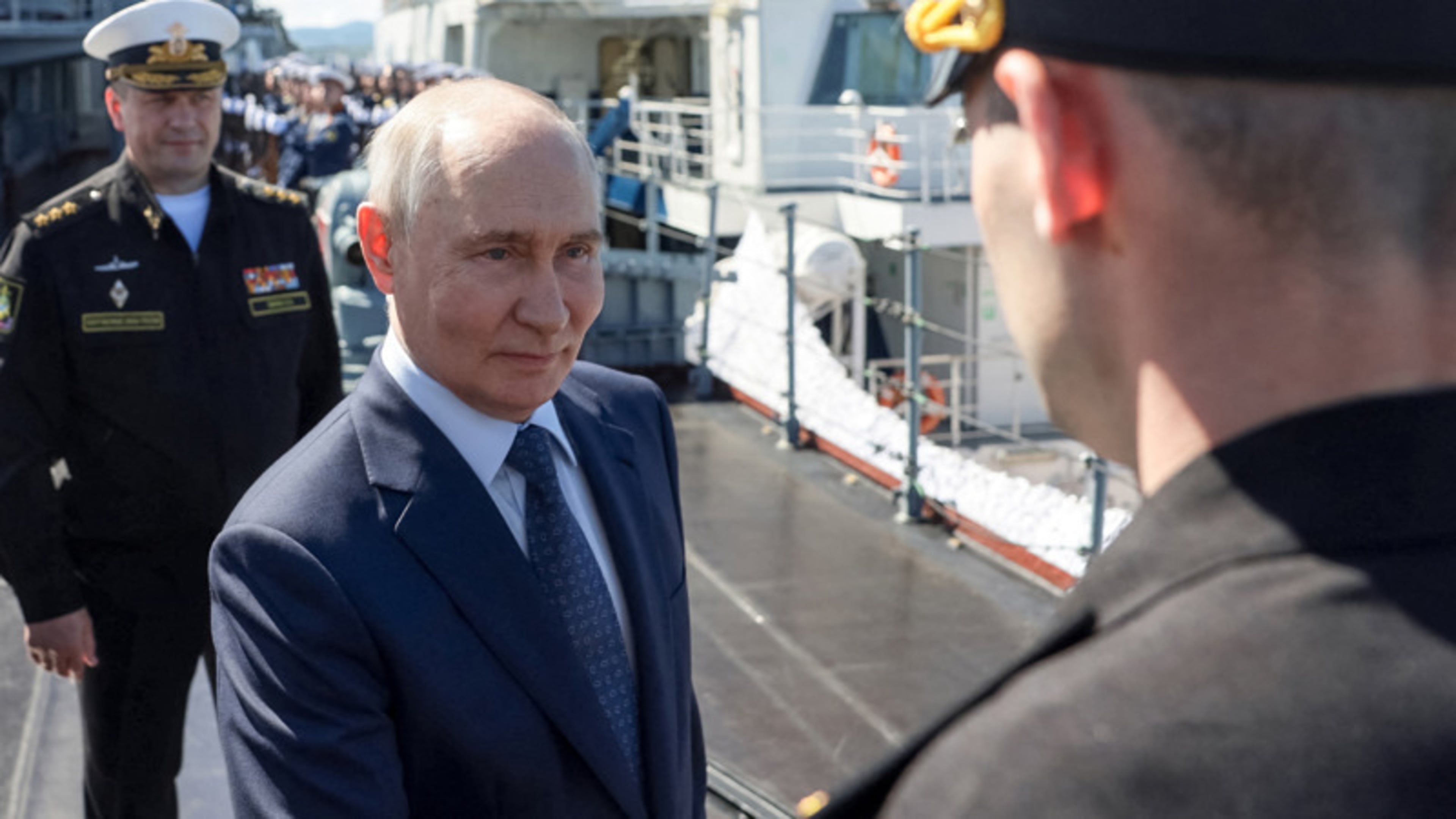 Flinke escalatie van Rusland: ‘Dit begint vormen te krijgen van een Derde Wereldoorlog’