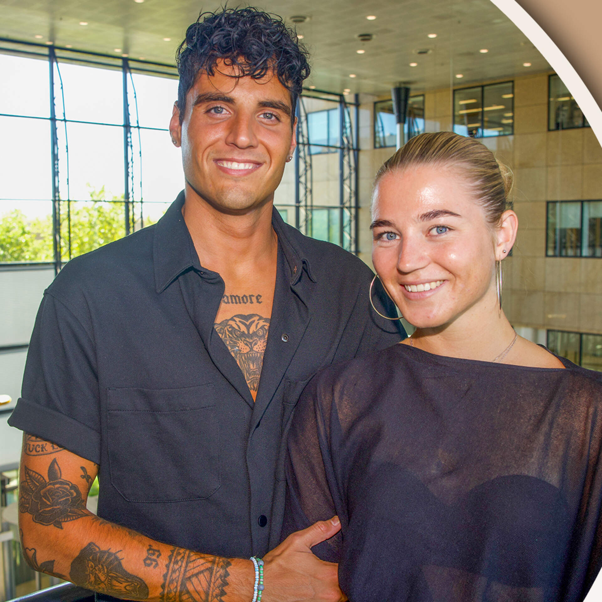 Anouk en Diederik uit De Bondgenoten voor het eerst sámen over hun romance  | De Telegraaf