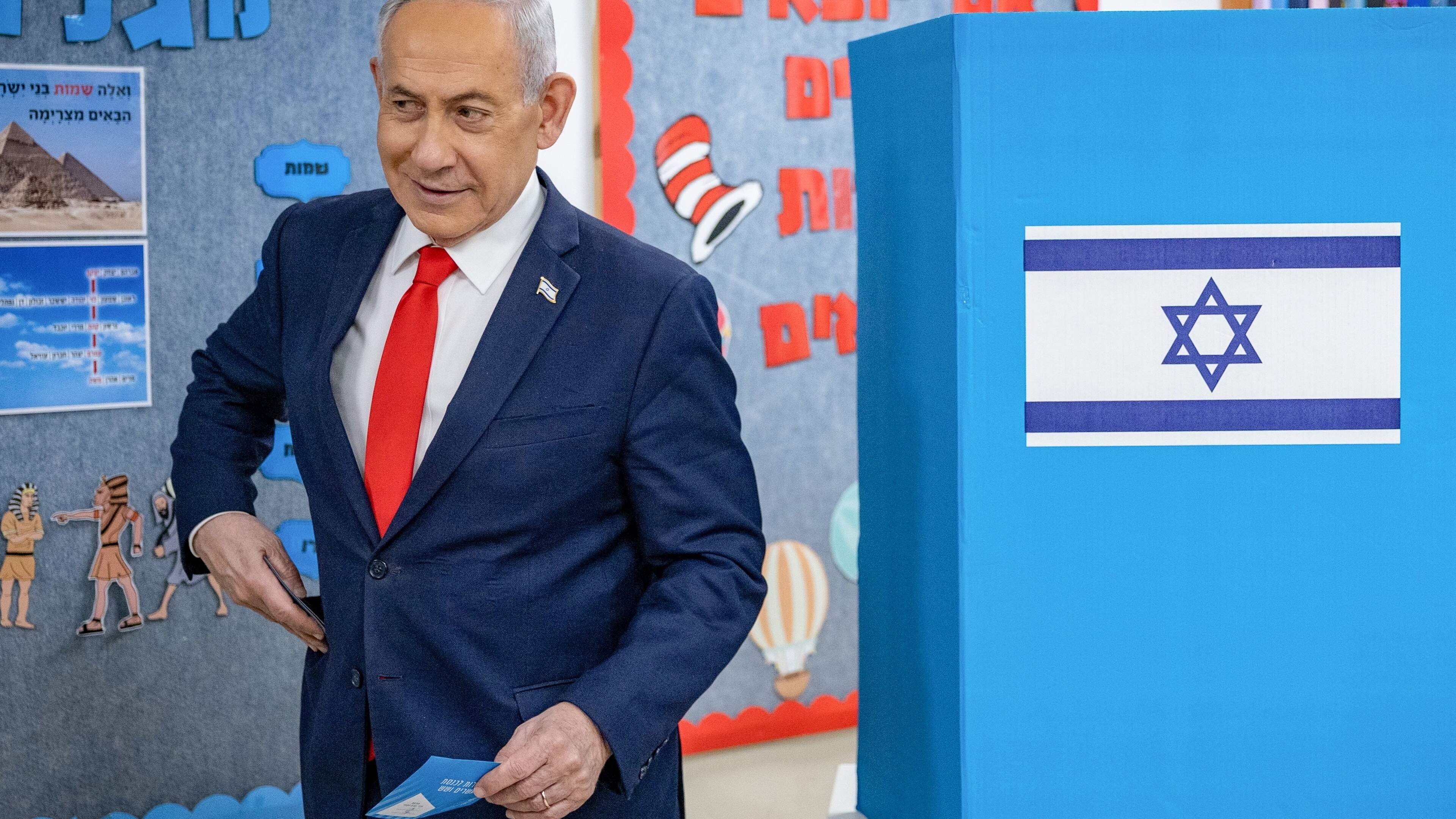 LIVE | Netanyahu woest na stemmen: Arabische partijen zouden ’de verkiezingen stelen’