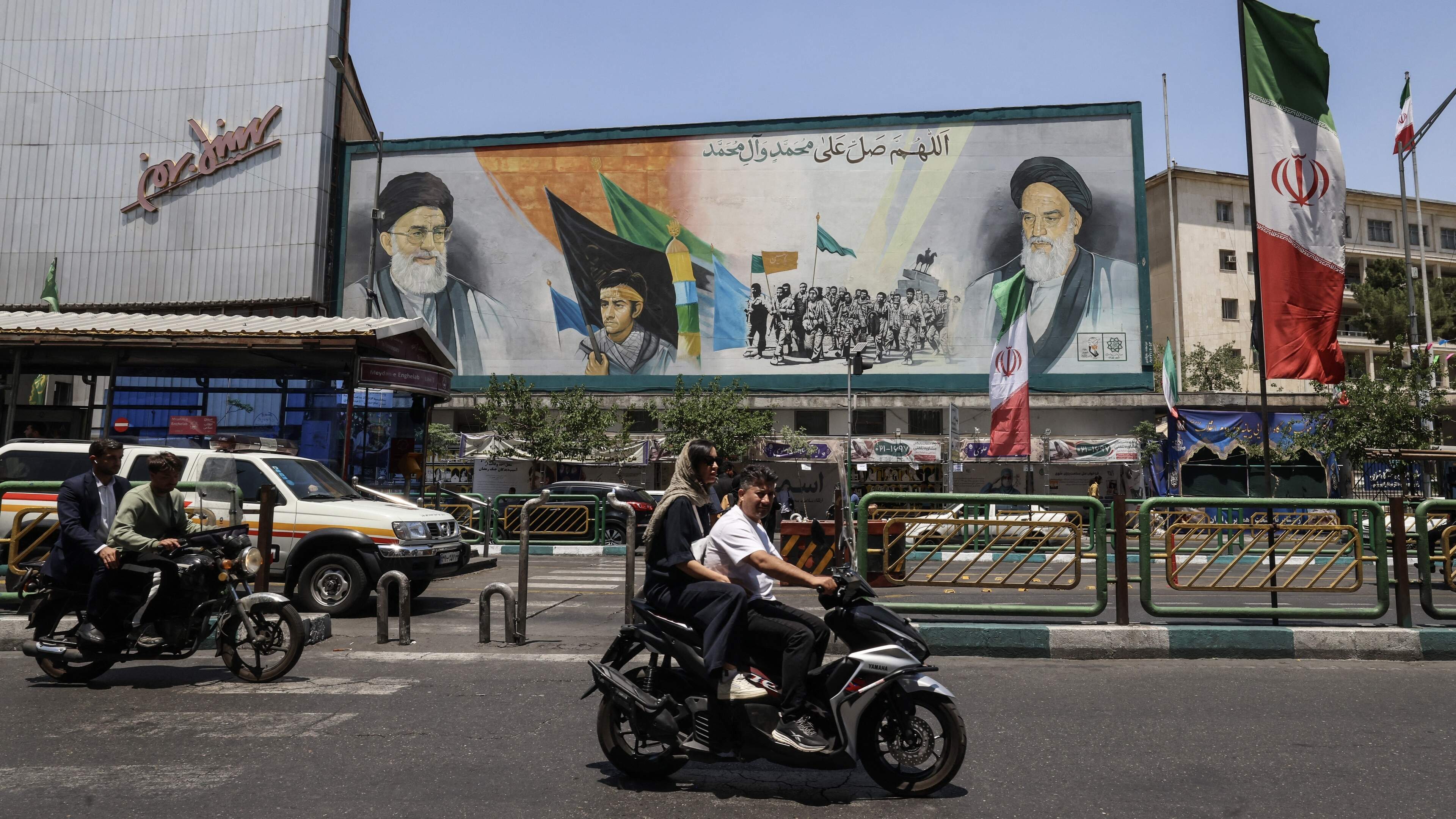 LIVE | Iran woedend over ’vijandige en provocatieve’ aanval: ’Flagrante schending van het staakt-het-vuren’
