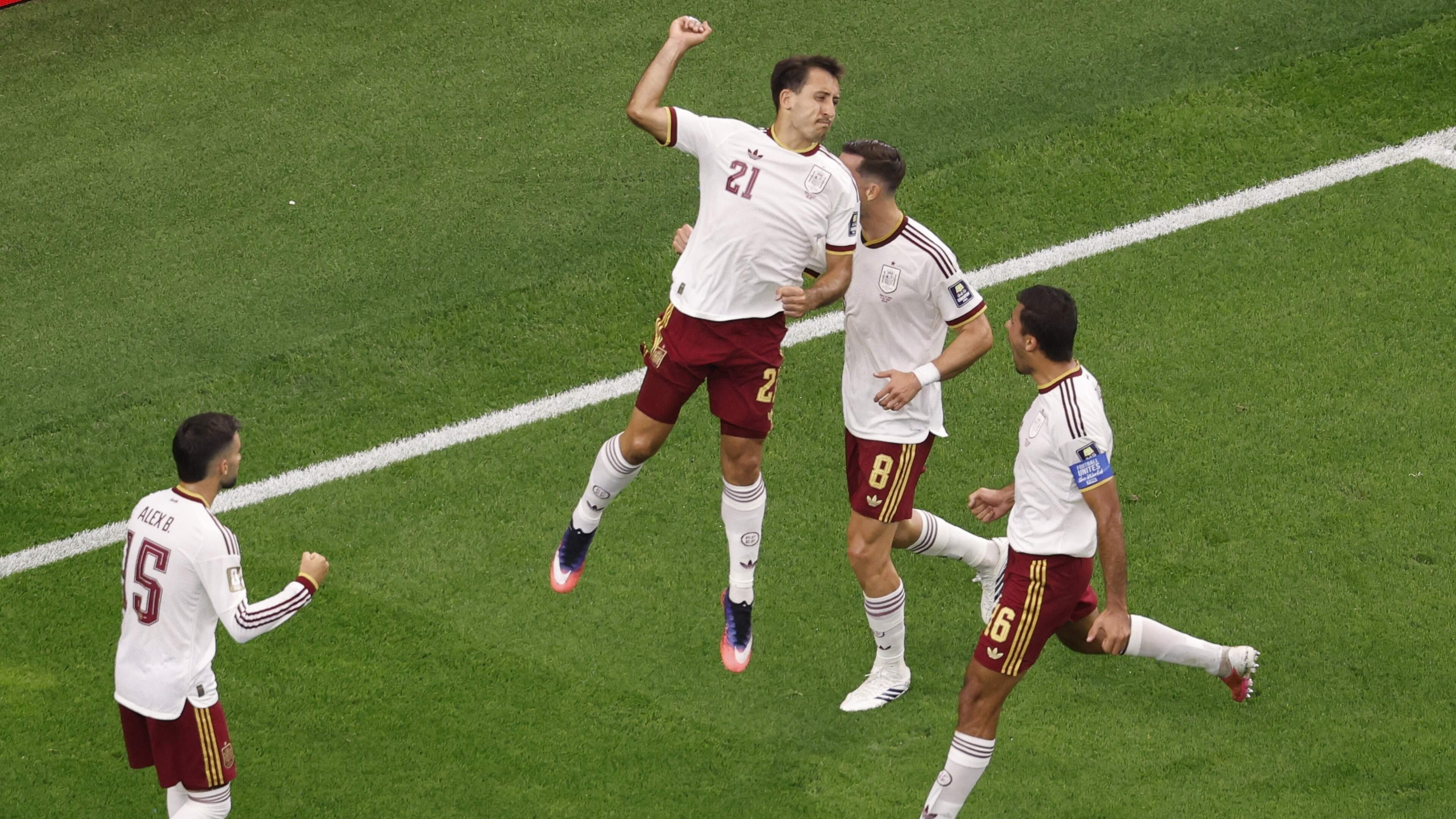 Oppermachtig Spanje door zege op topfavoriet Frankrijk naar finale WK 2026