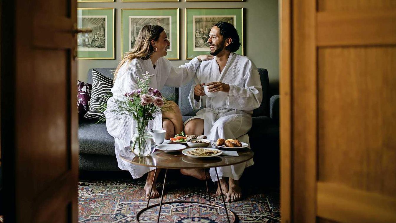 Jezelf verwennen met roomservice? Bedenk goed wat je kiest: deze gerechten kun je beter niet bestellen