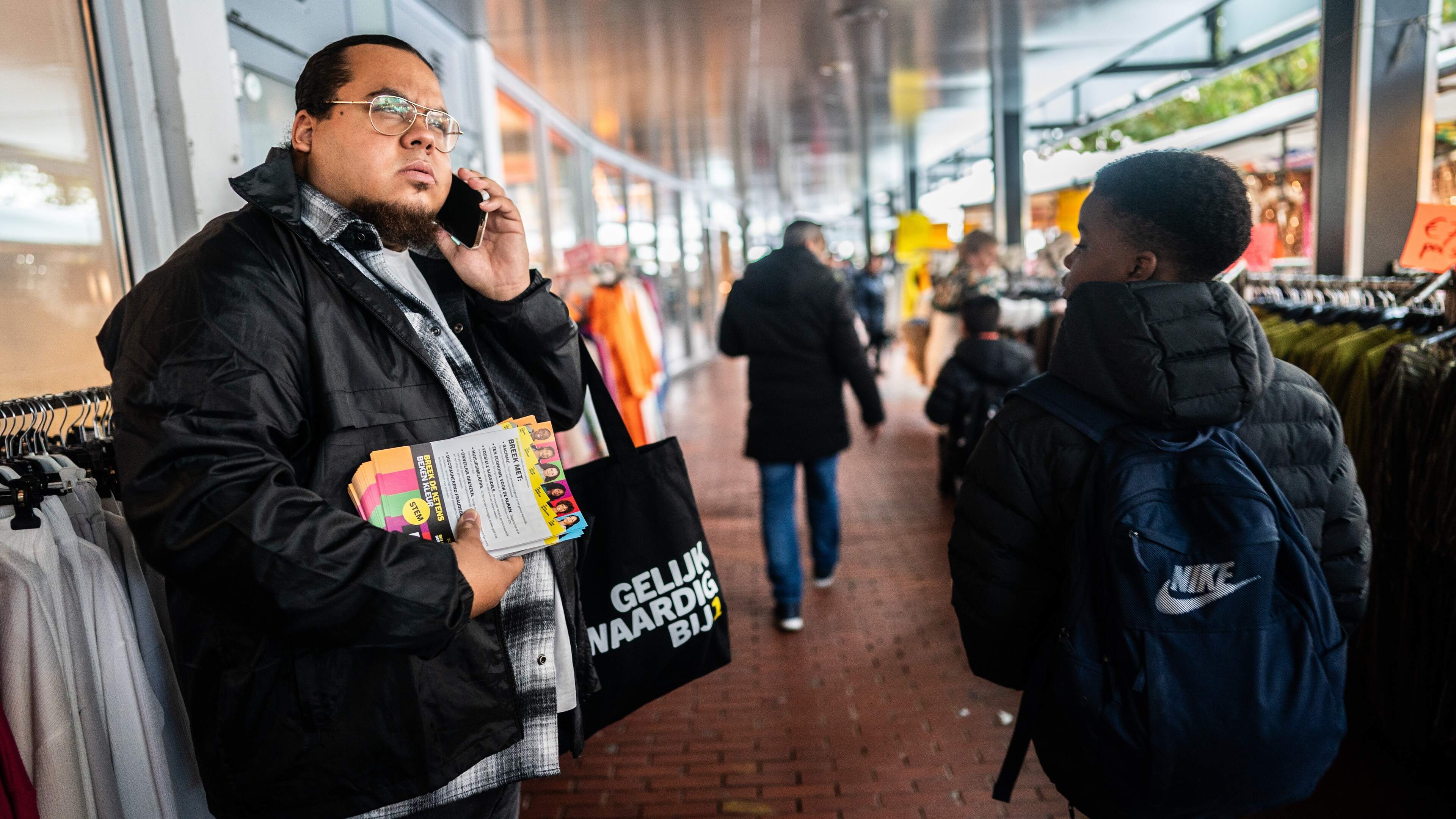 Mot binnen Bij1: fractievertegenwoordiger Dylan Bakker zegt functie op vanwege ’toxiciteit’ in partij