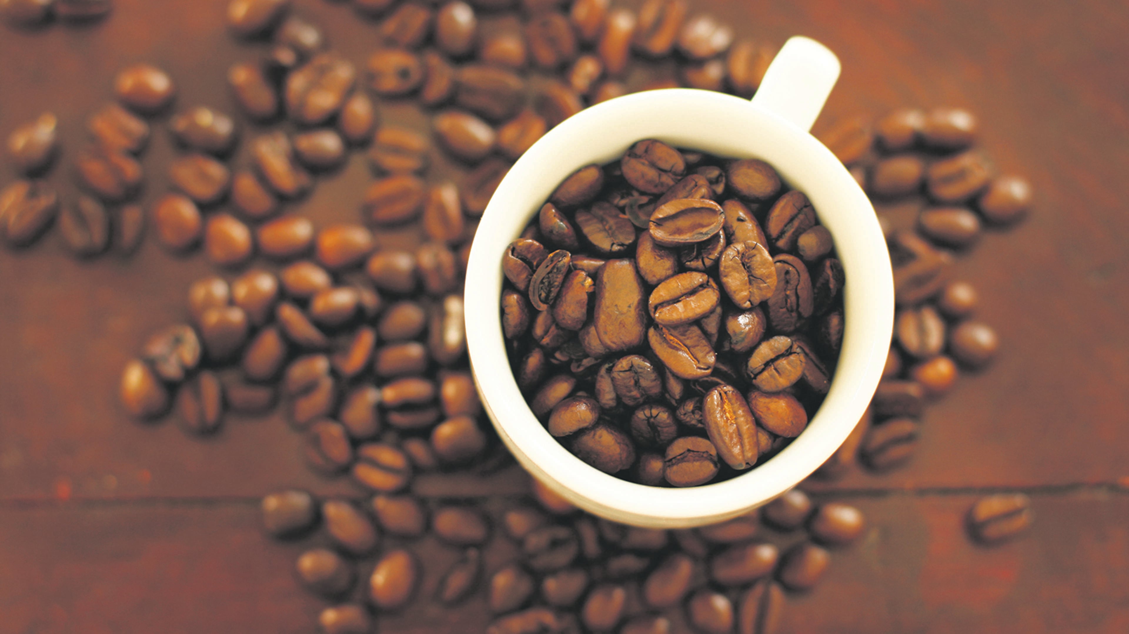 Vijf koppen koffie per dag? Niet alleen veilig, ook nog eens goed voor je gezondheid, zeggen onderzoekers