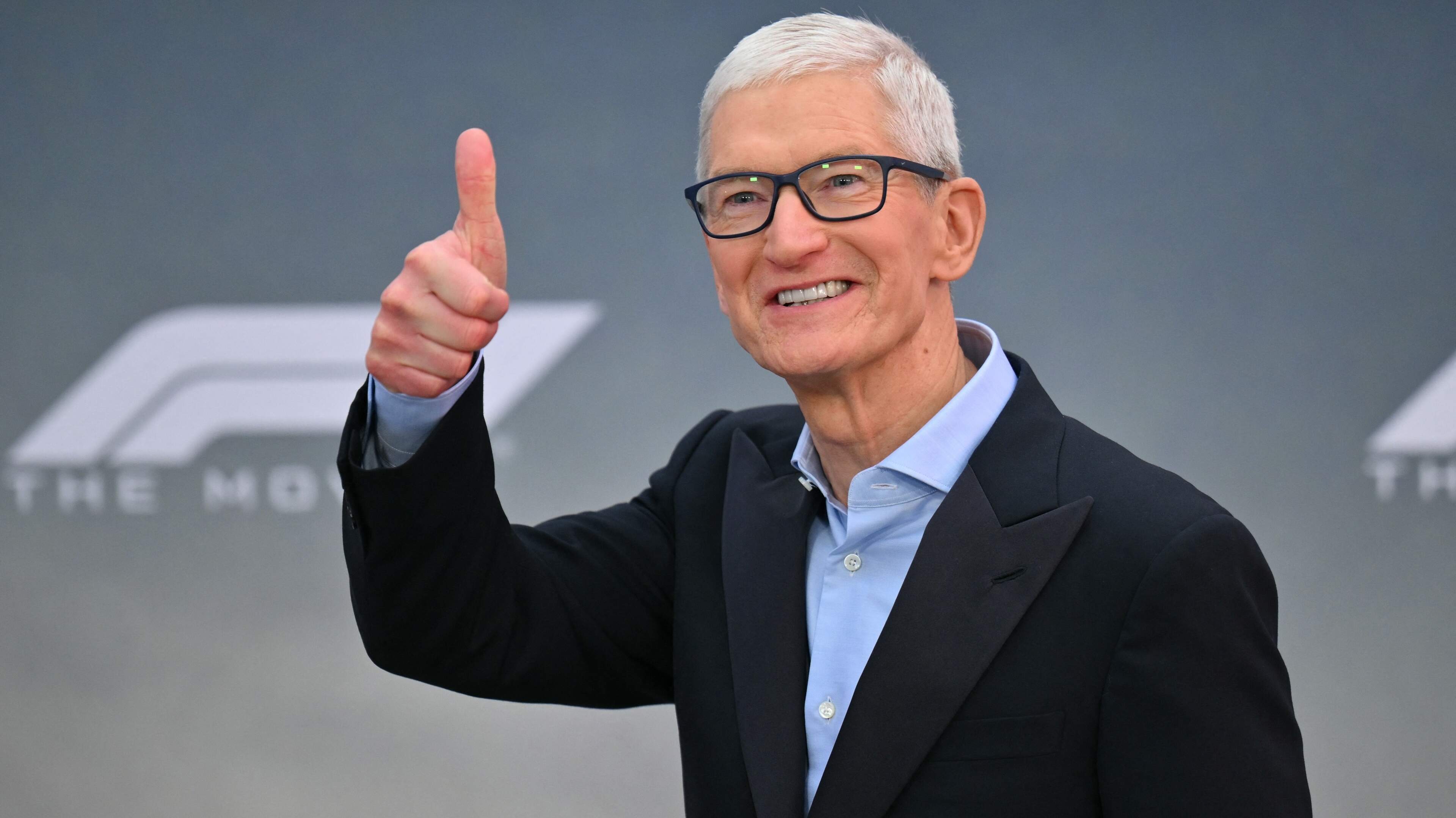 Aftredend Apple-baas laat gespreid bedje achter: Tim Cook stuwt techreus naar exclusieve club van 4 biljoen dollar