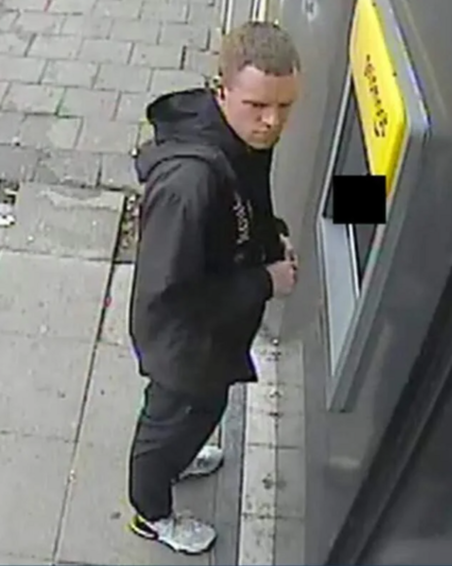 Een van de laatste beelden van Tijn uit Alkmaar voor hij spoorloos verdween.