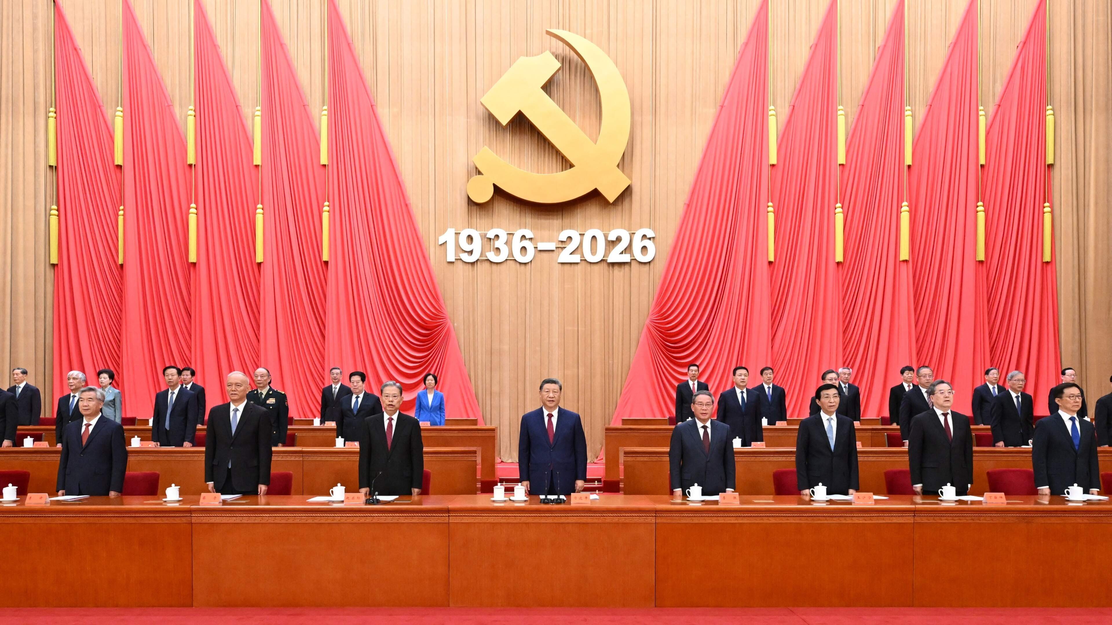 Recordaantal lege stoelen bij bijeenkomst CCP in Peking: zuiveringen binnen de partij gaan door