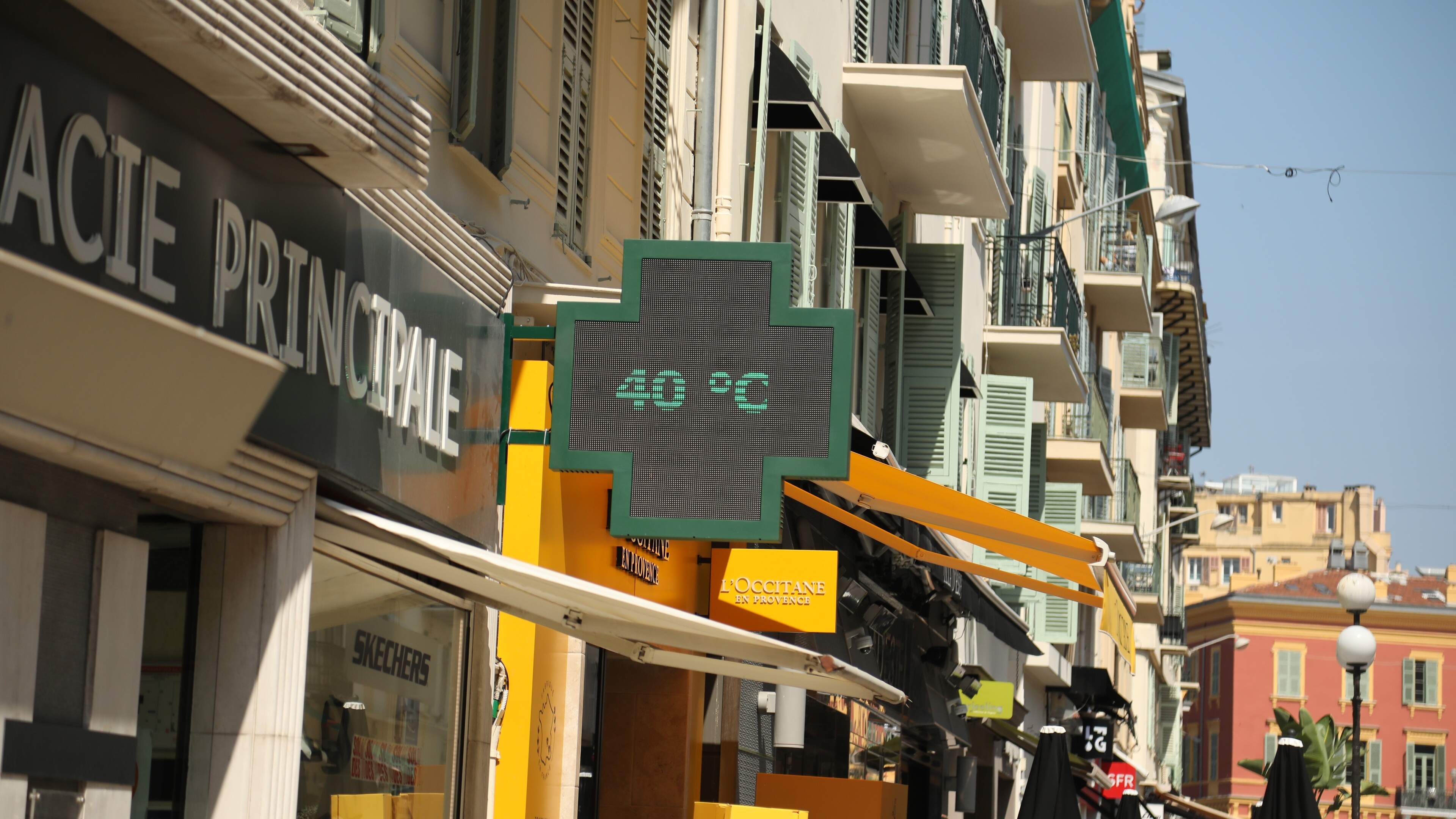 LIVE | ’Ongekende’ oversterfte door Franse hittegolf in juni, duizenden sterfgevallen meer geregistreerd