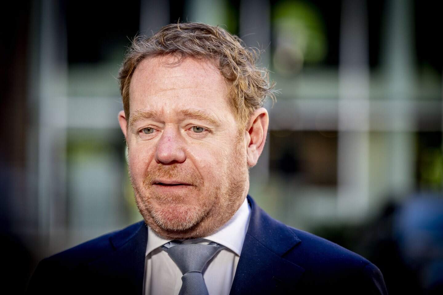 Volgens minister van Justitie en Veiligheid David van Weel moeten deelnemers aan demonstraties ’dieper nadenken’. 