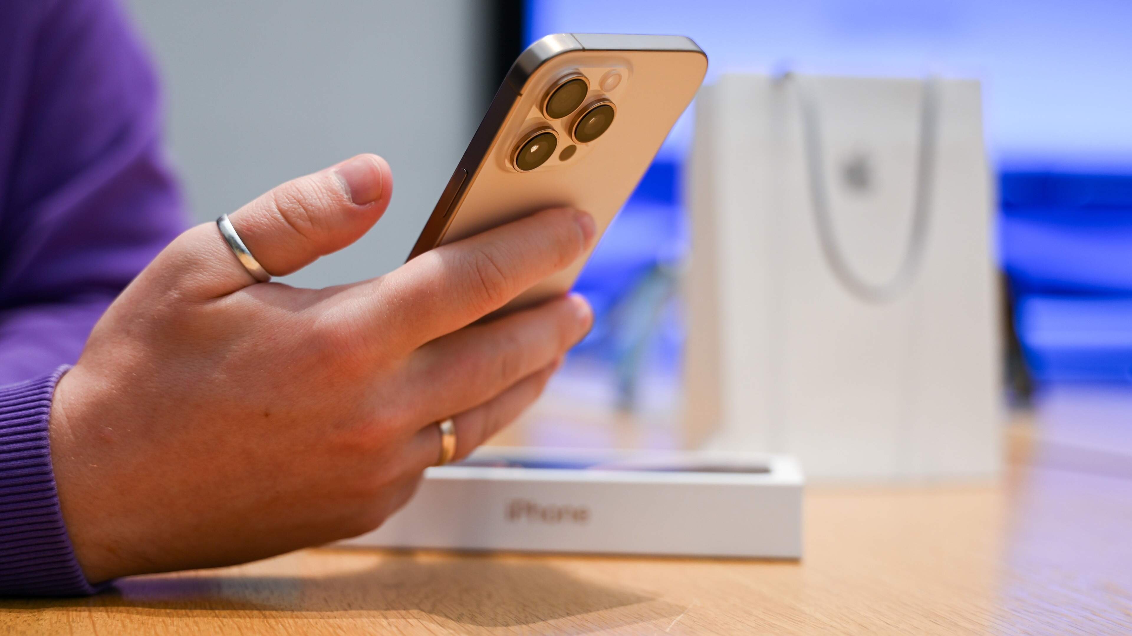 iPhone-hype koelt af: Apple zet in op ’budget’-gadgets nu klanten geen 1300 euro meer willen betalen