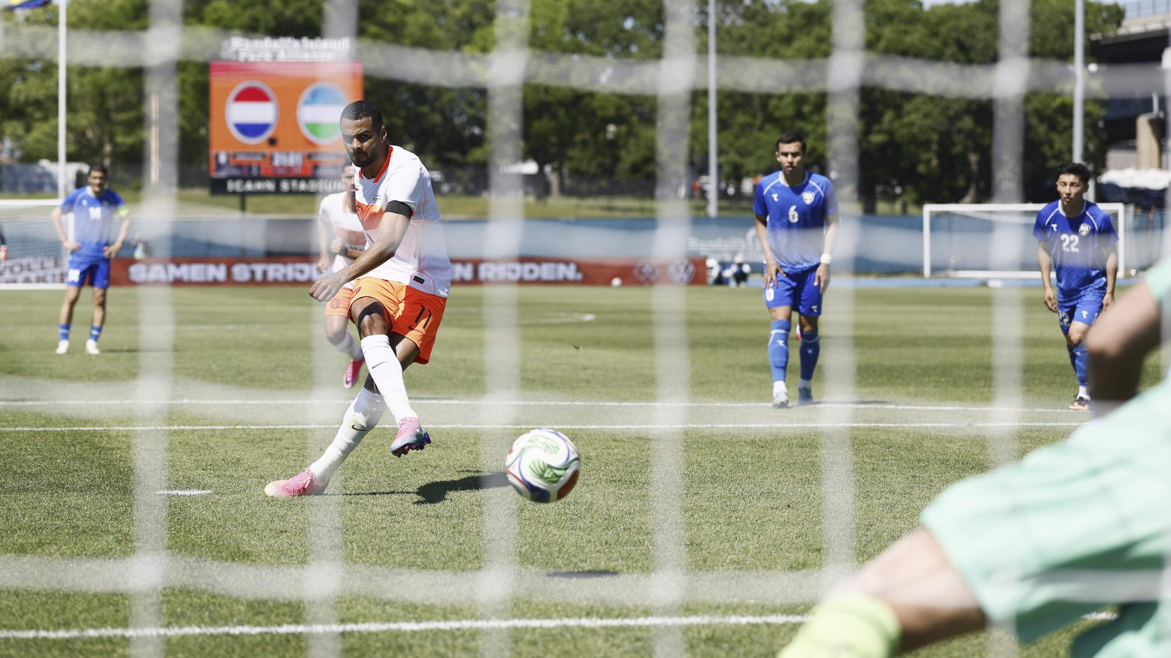 LIVE | Nederlands elftal rust met kleine voorspron