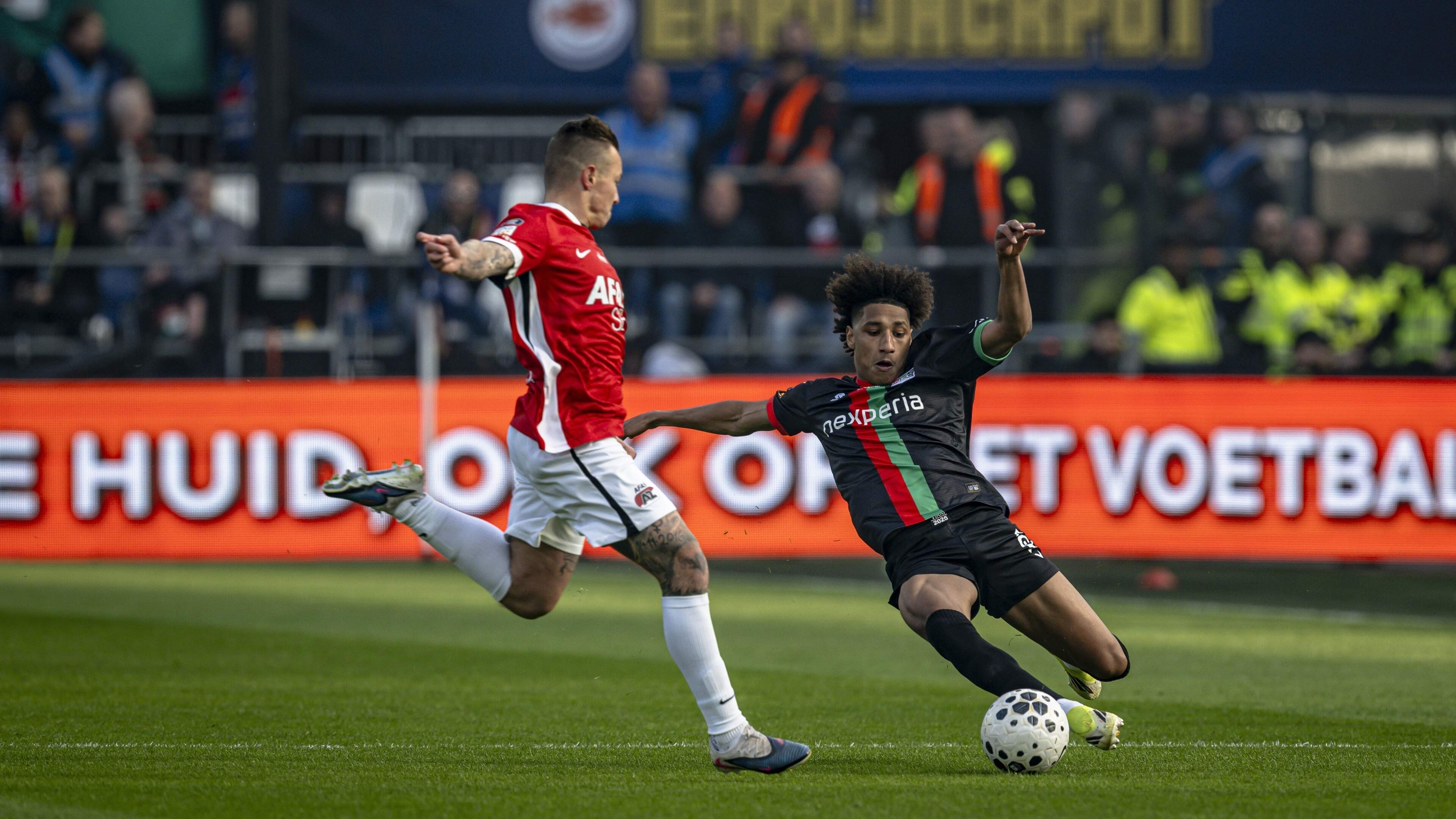 LIVE finale KNVB-beker: AZ en NEC zijn onderweg, wie laat zich zien in openingsfase?