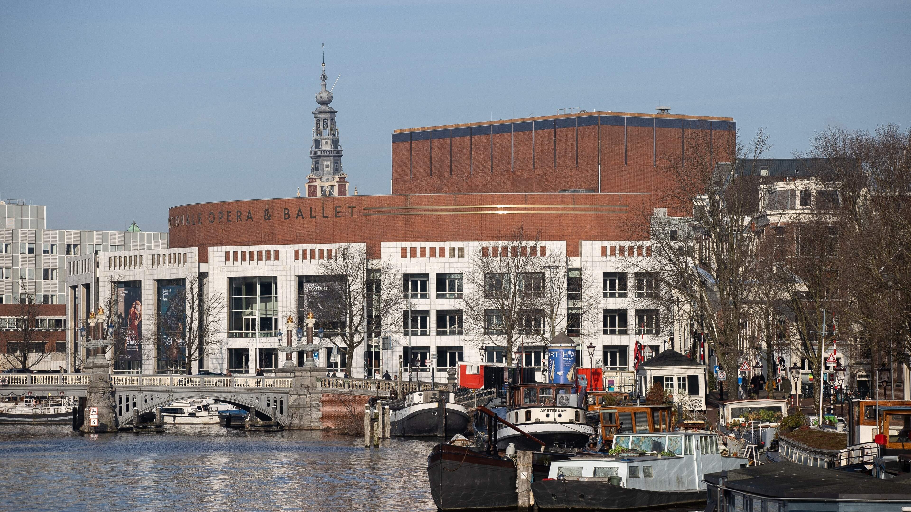 Cees Dam (93), man achter Stopera en Amsterdams stadhuis, overleden