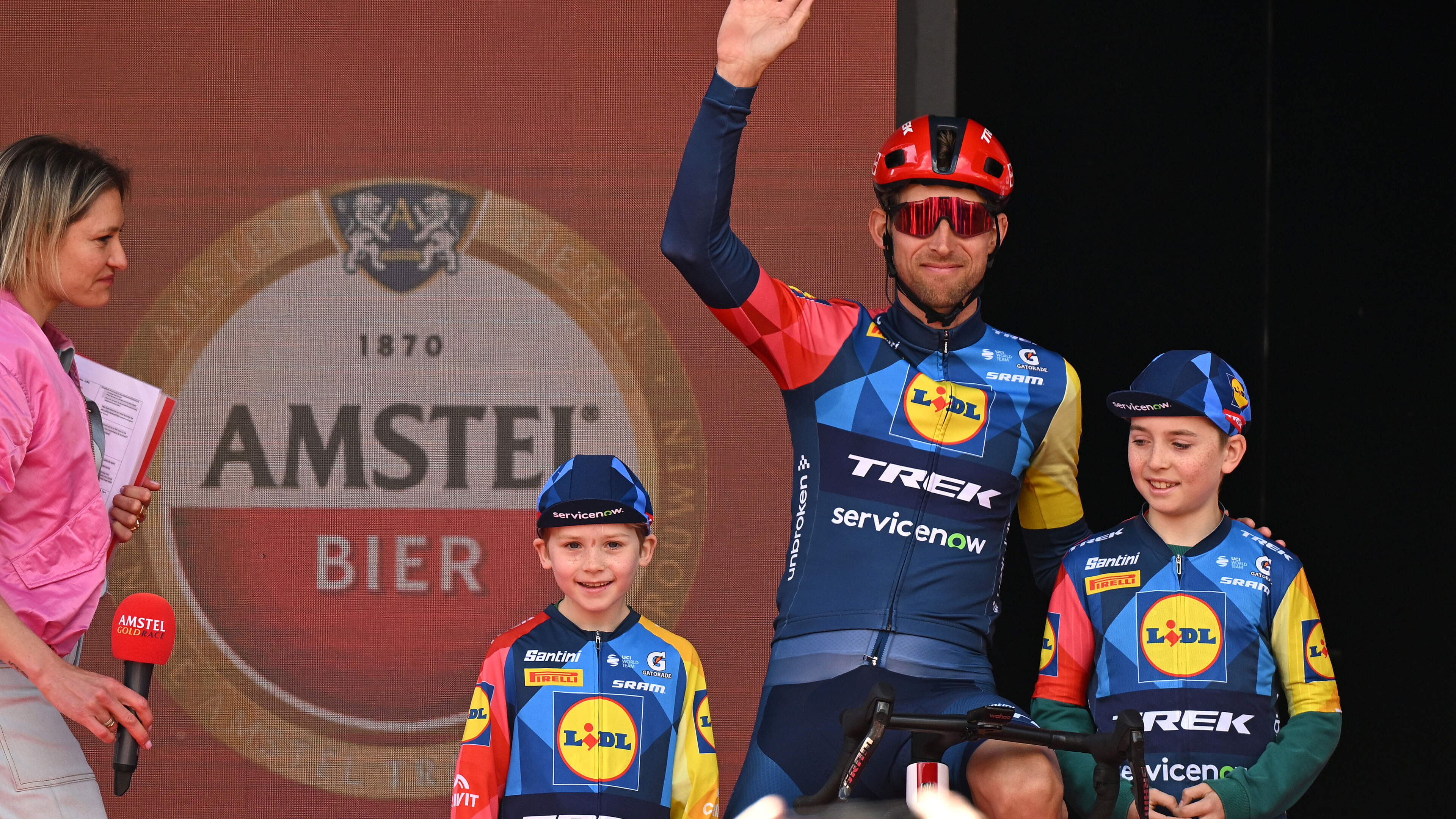 Bauke Mollema’s laatste Amstel Gold Race: verdiend applaus voor schokschouderende toprenner