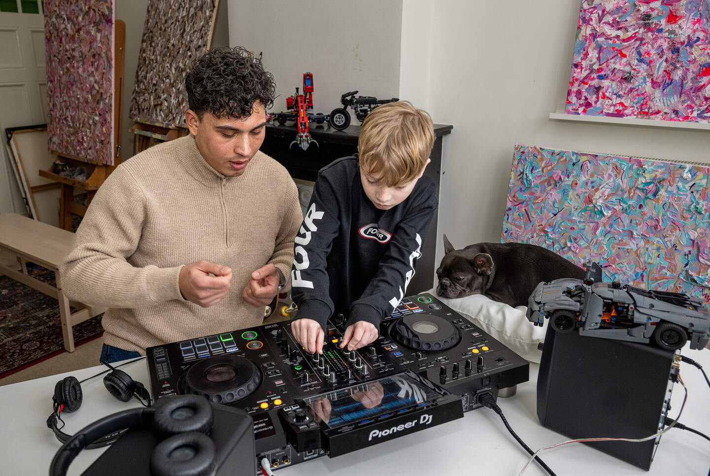 Knox Kind maakt als 10-jarige al debuut als dj op Tomorrowland: ’Dat ...