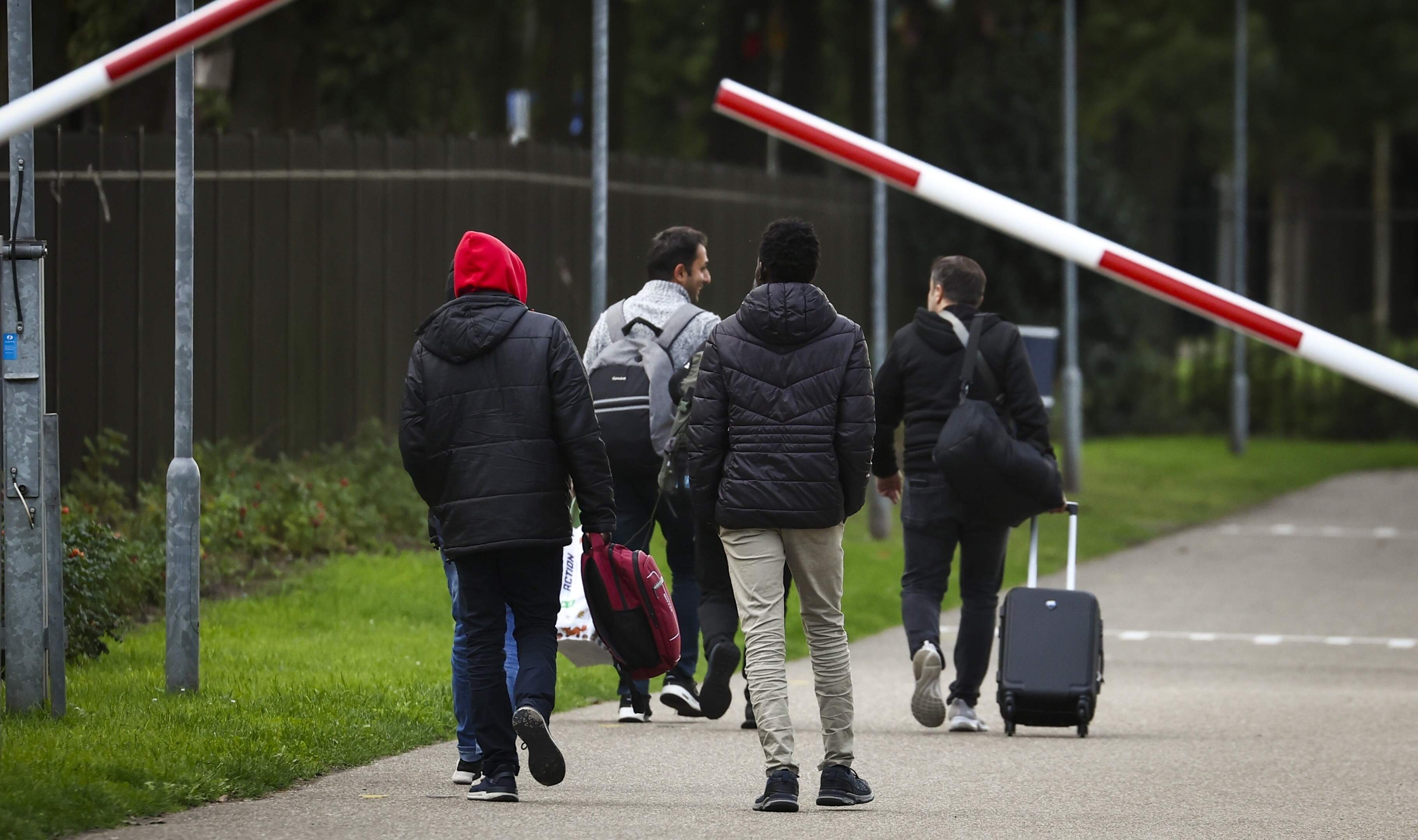 Asielaanvragen ’Griekse’ Palestijnen voorlopig afgewezen: kabinet gaat praten met Athene over oplossing probleem