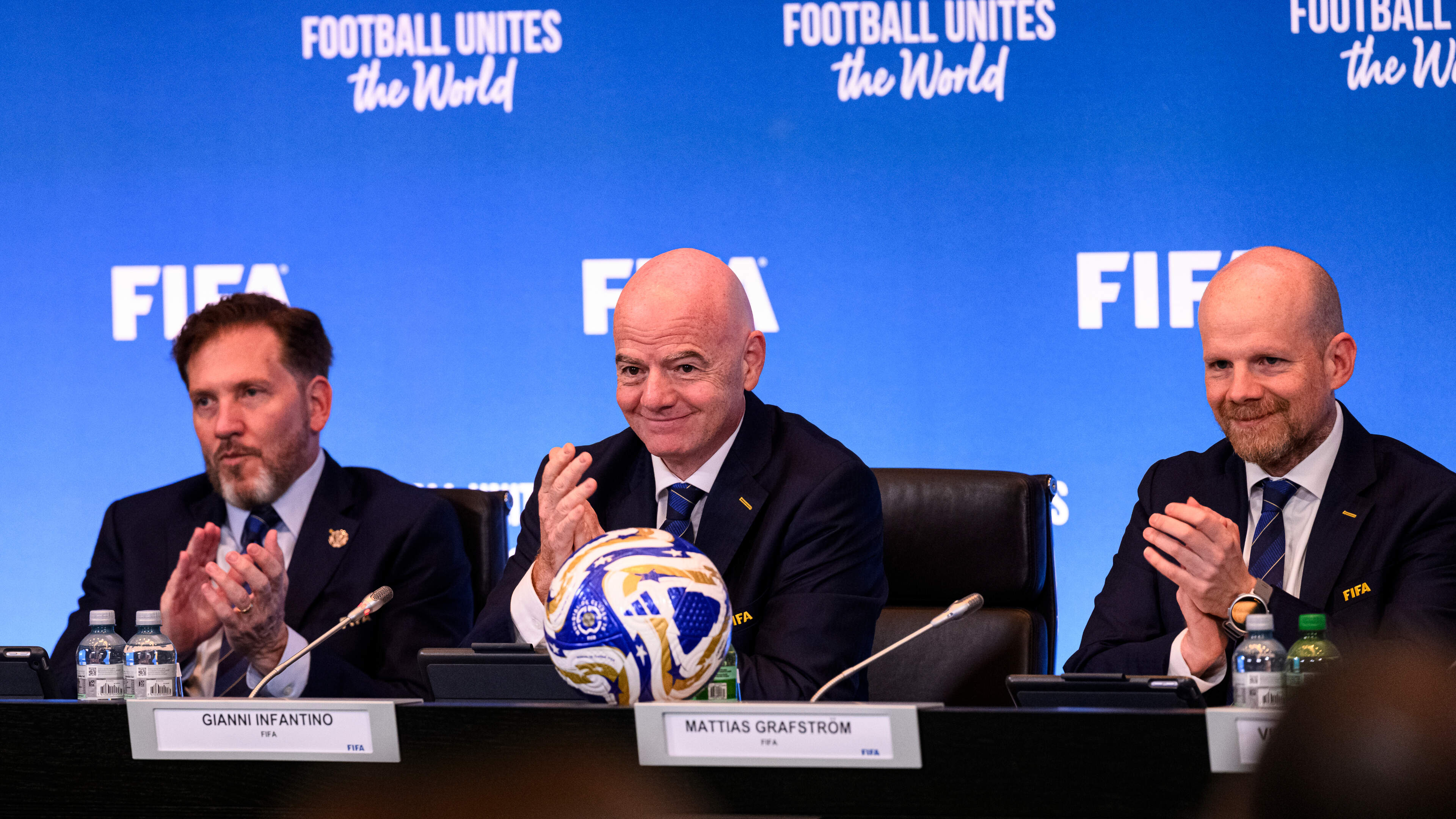 ’FIFA wil Iran geruststellen over deelname WK voetbal’