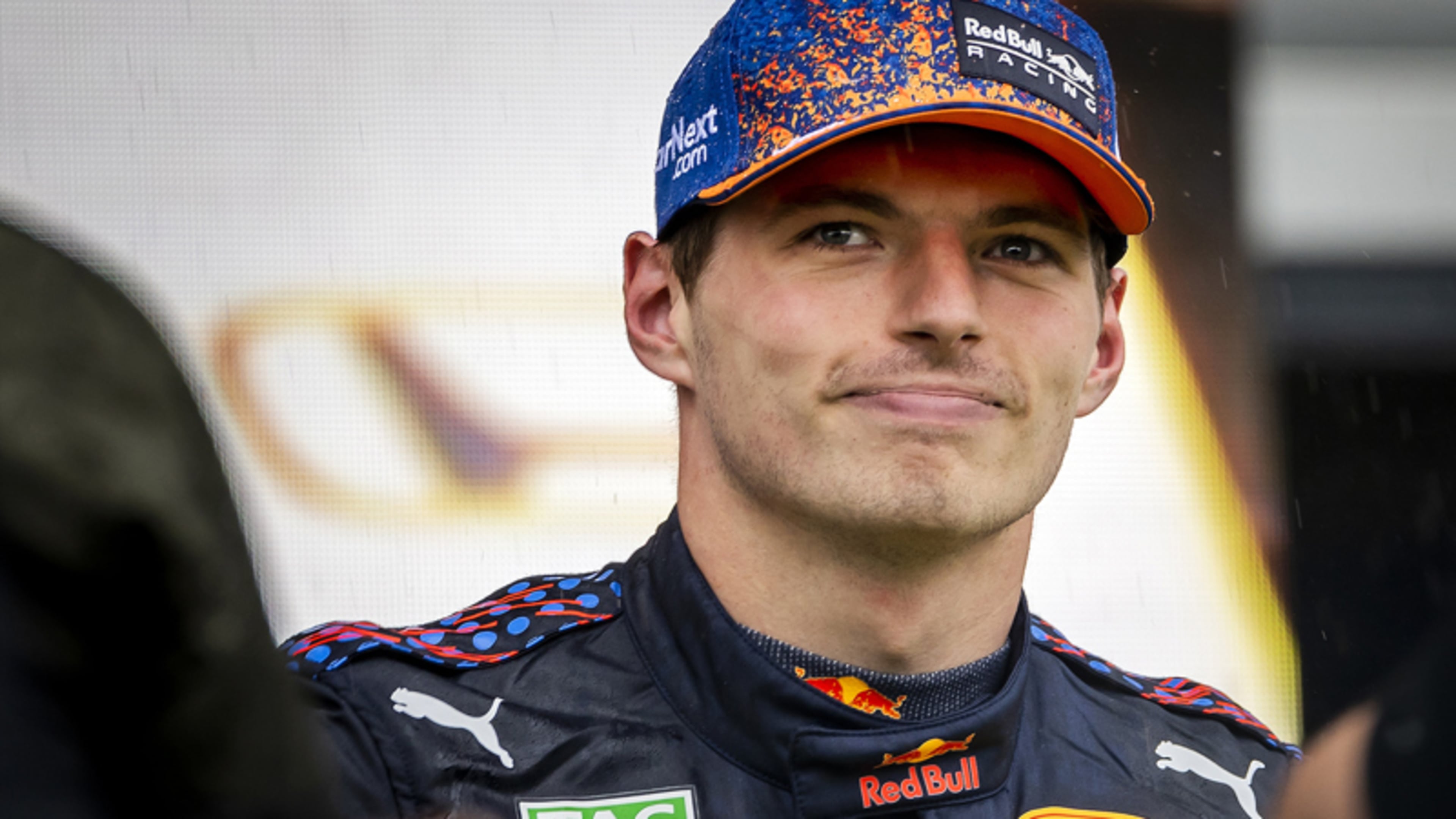 Max Verstappen verlengt bij Red Bull: 'Dit is heel duidelijk signaal'